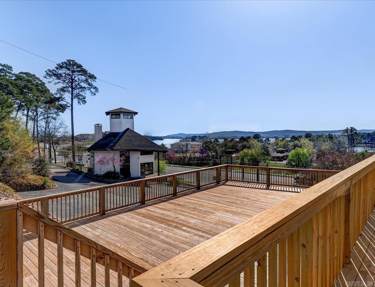 HAMILTON OAKS HPR - Residential