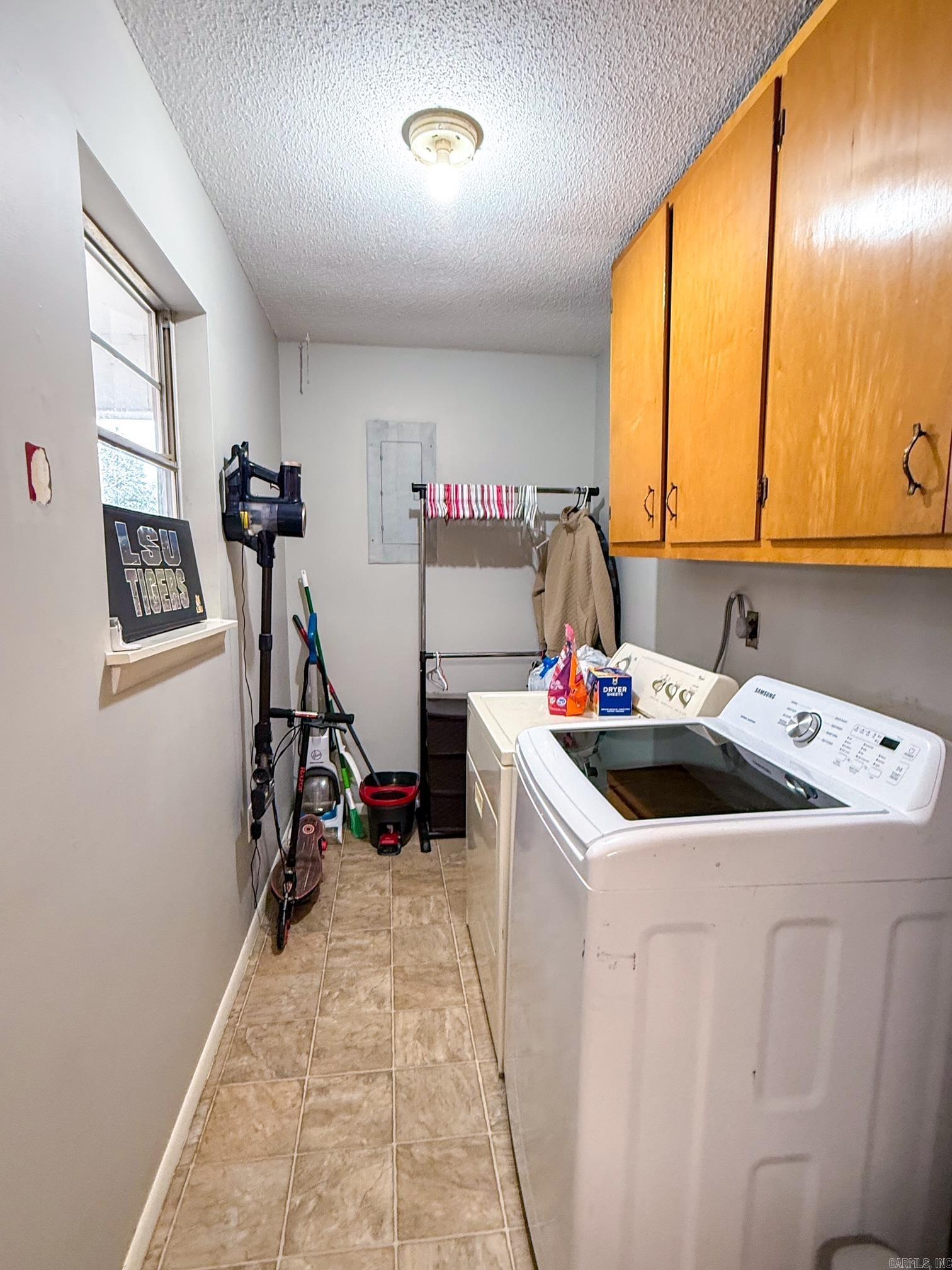 CLINTON ORIGINAL - Residential