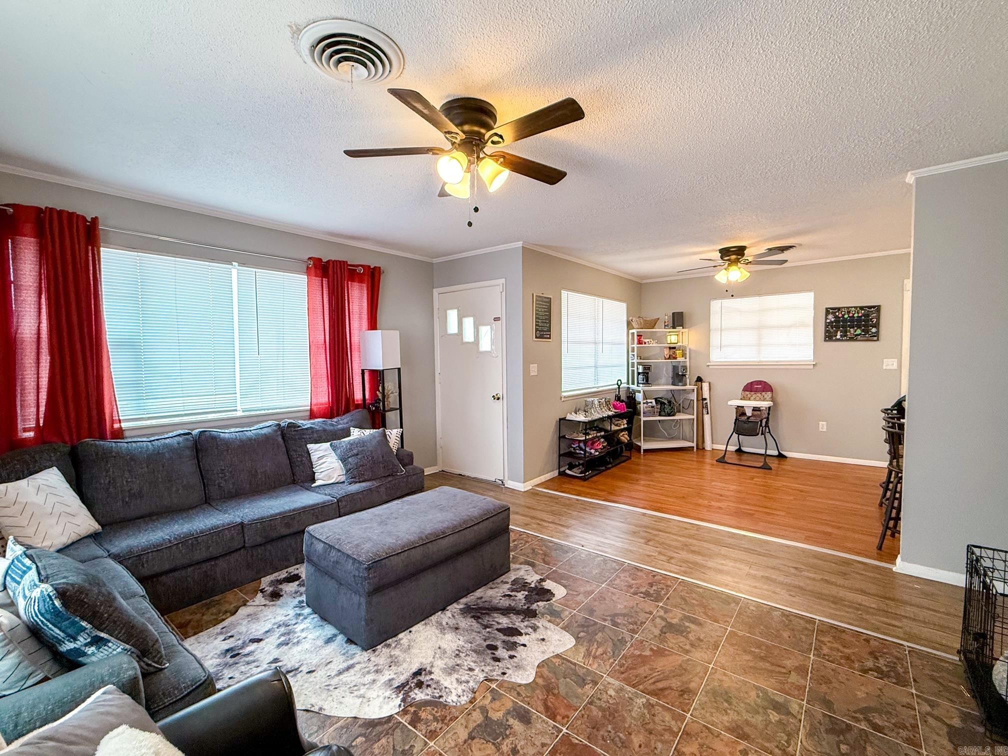 CLINTON ORIGINAL - Residential