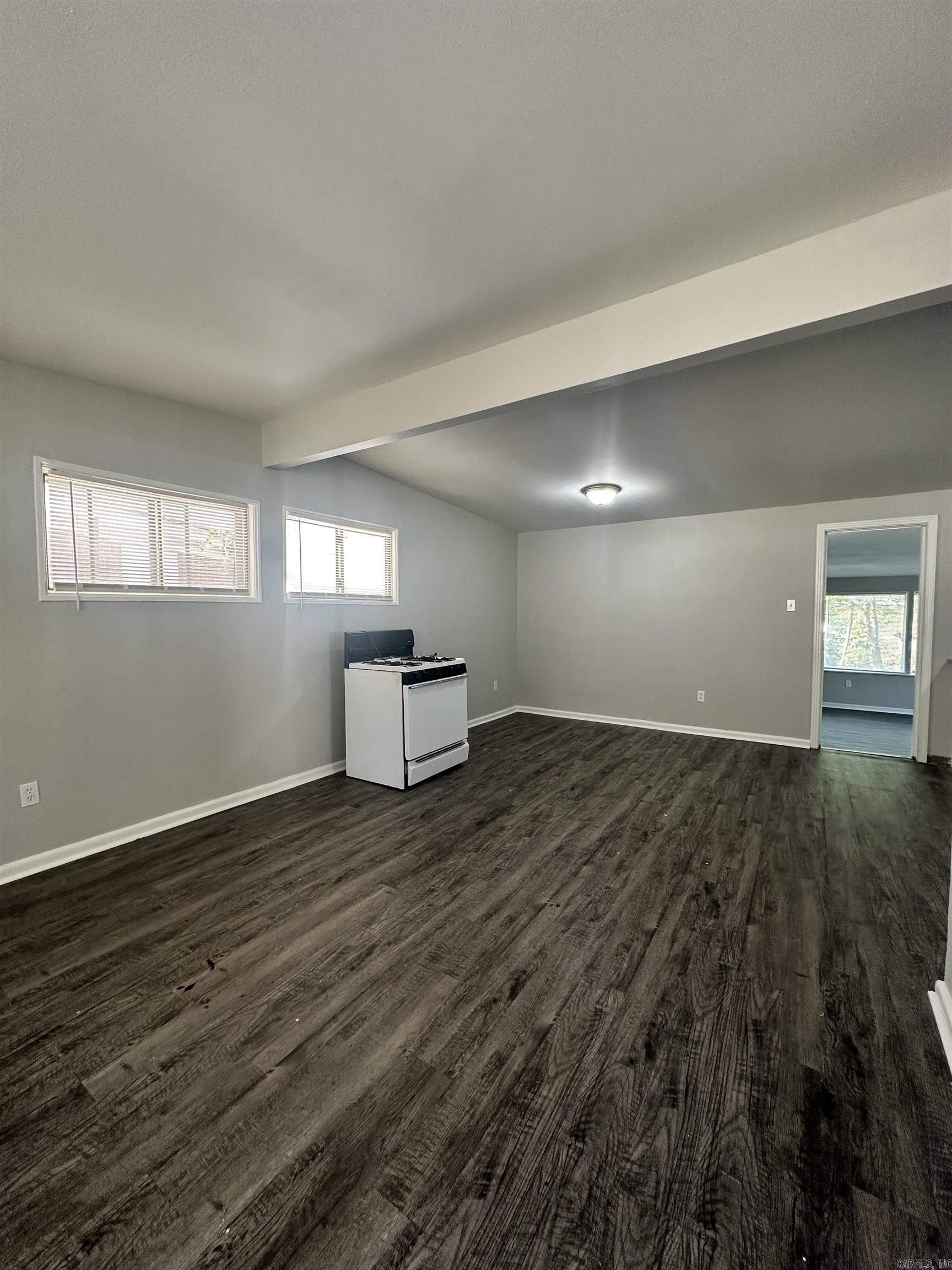 MEADOWCLIFF - Residential