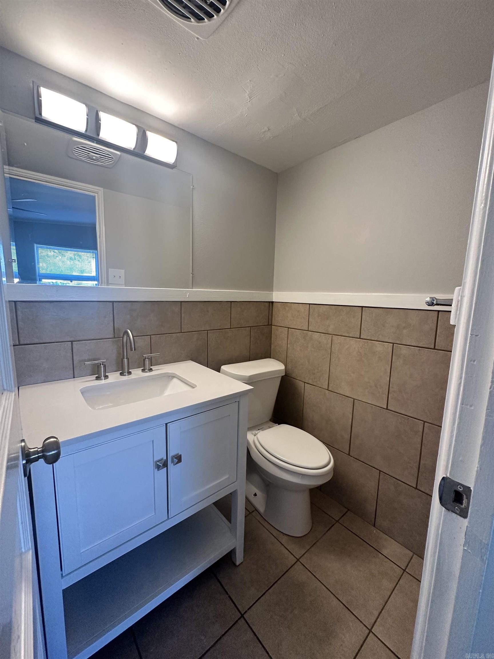 MEADOWCLIFF - Residential