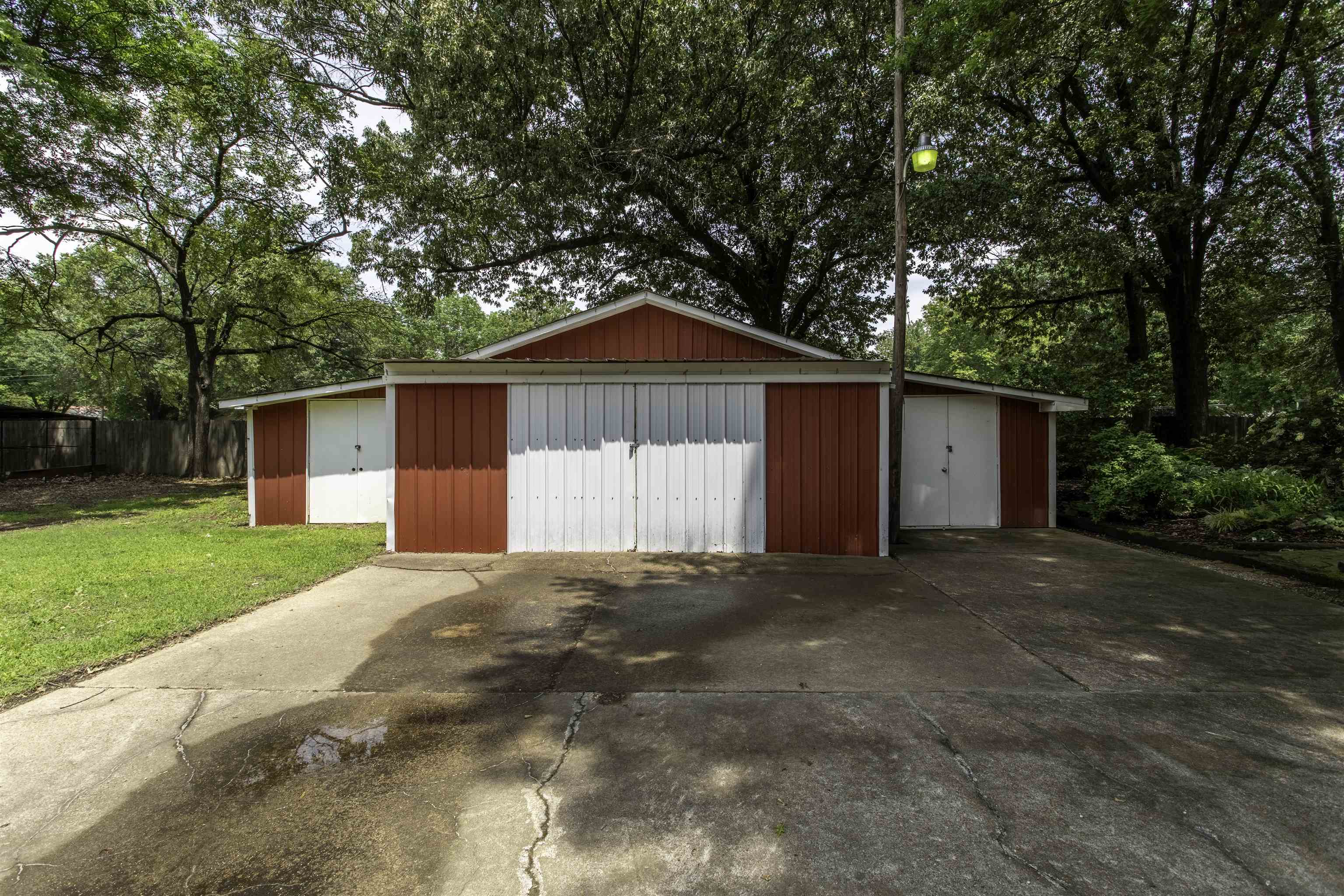Metes & Bounds - Residential