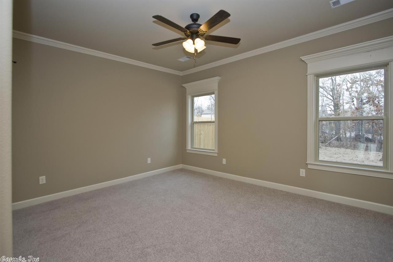 CREEKSIDE ADDN - Residential