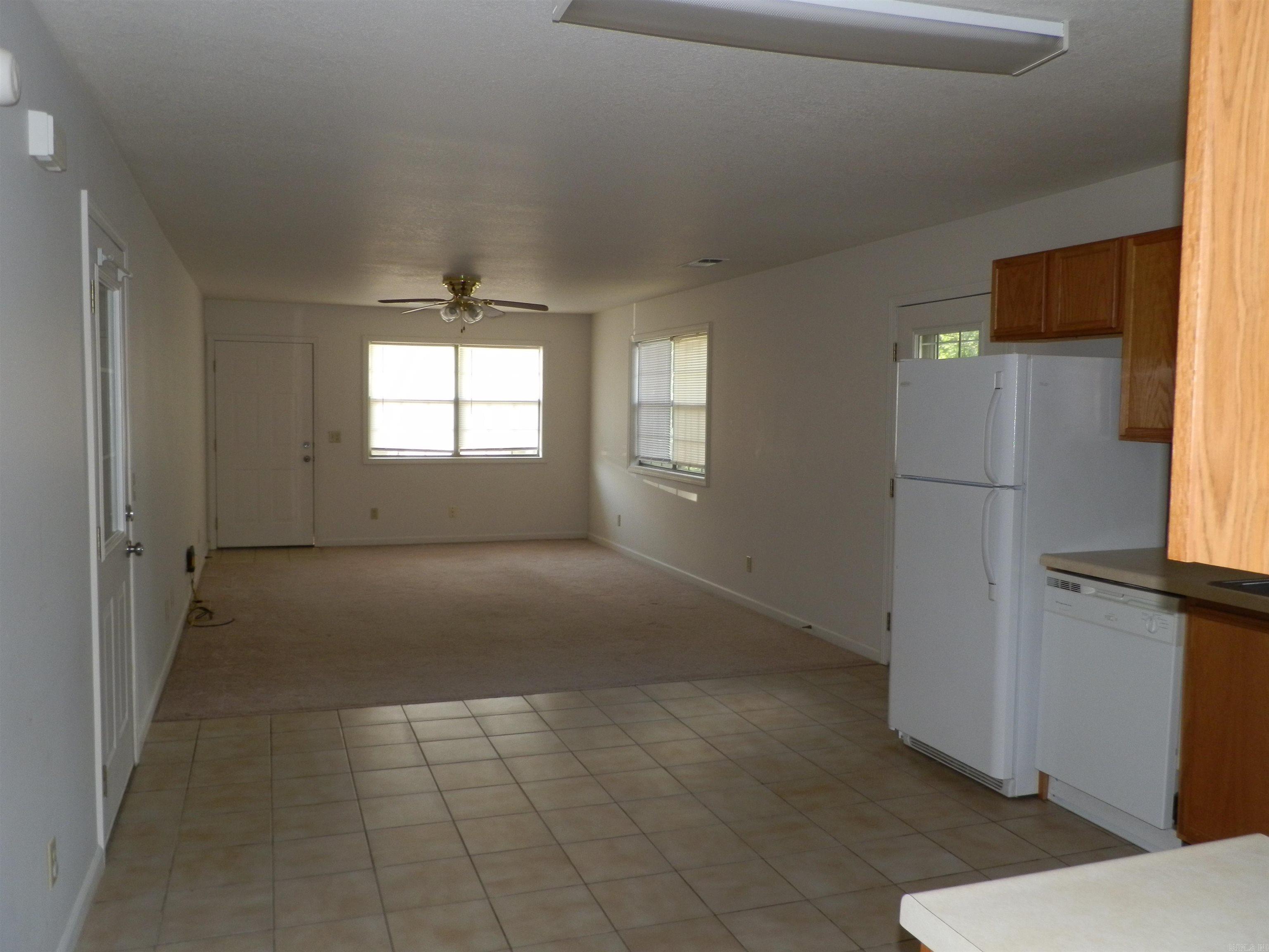 Thompson & Cos - Residential Lease