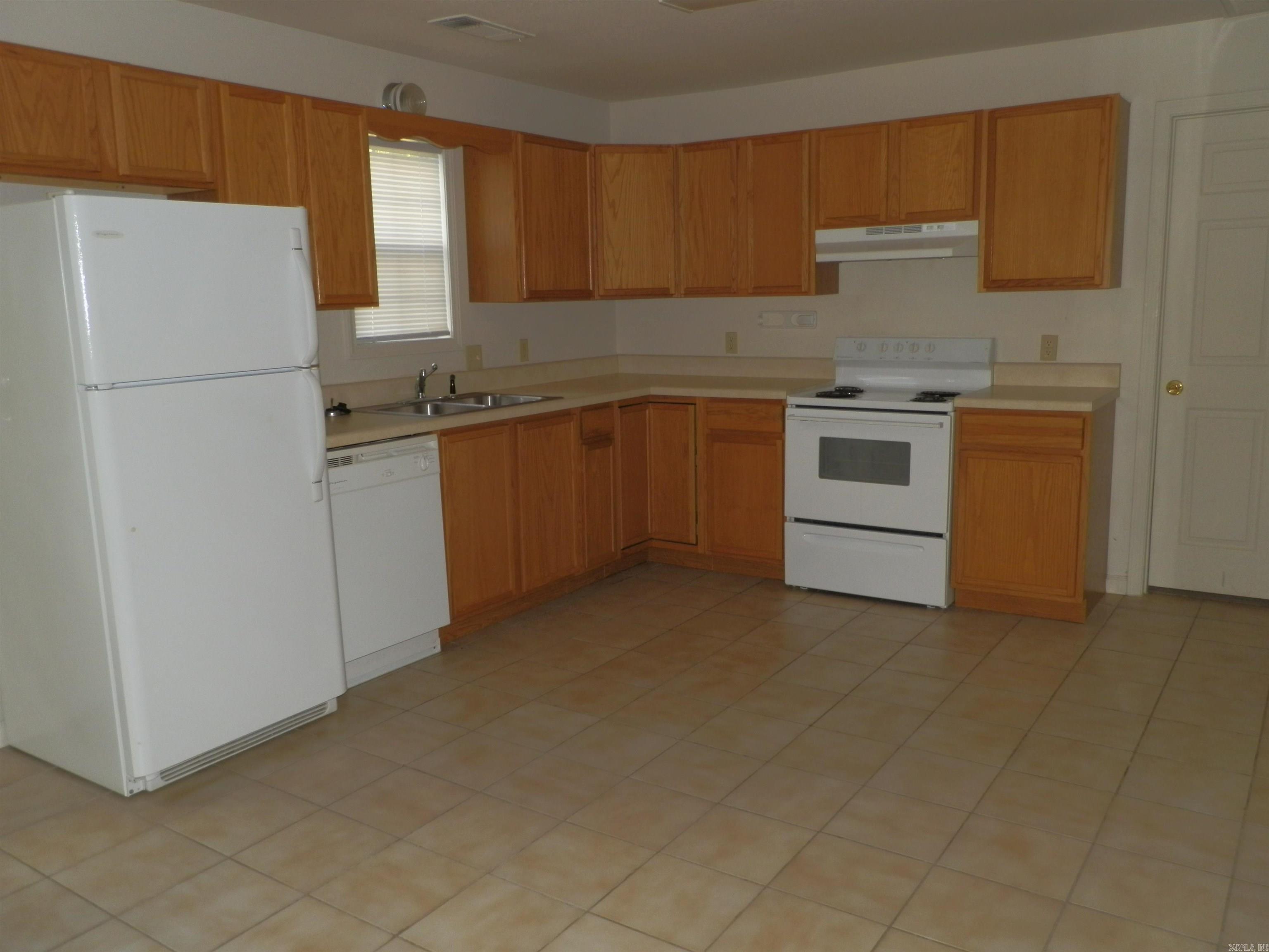 Thompson & Cos - Residential Lease