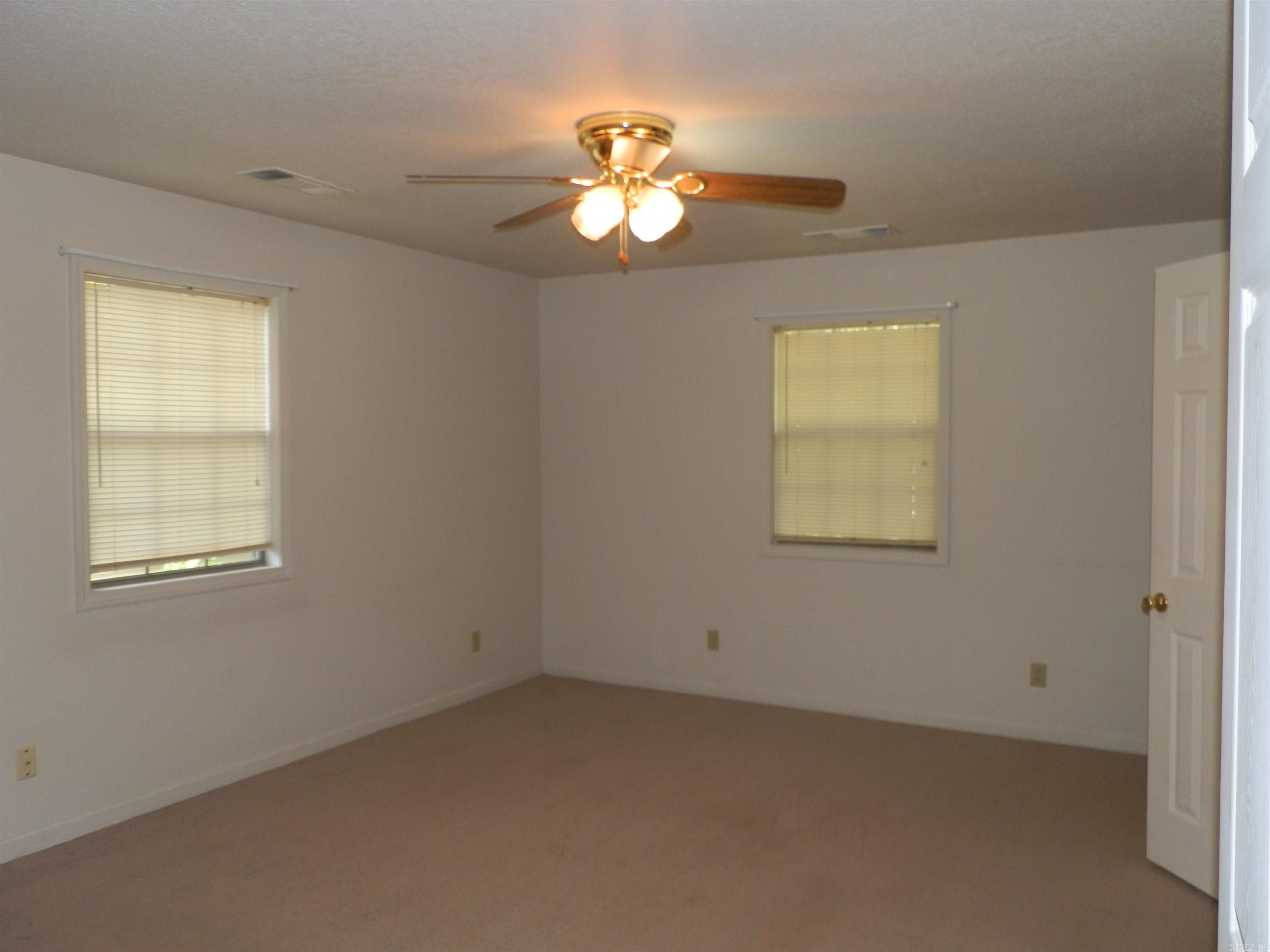 Thompson & Cos - Residential Lease