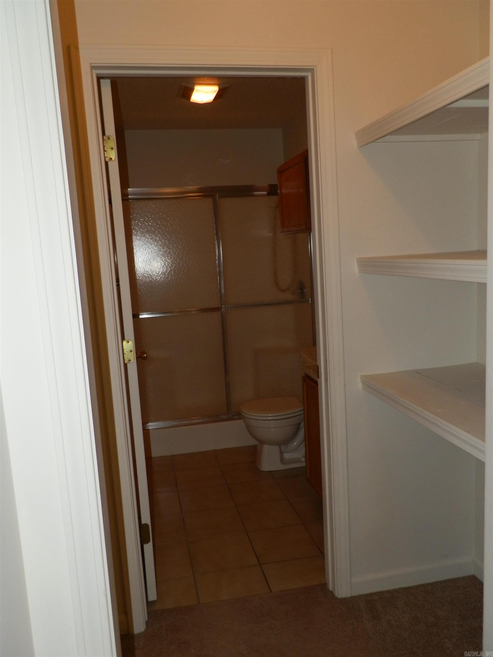 Thompson & Cos - Residential Lease