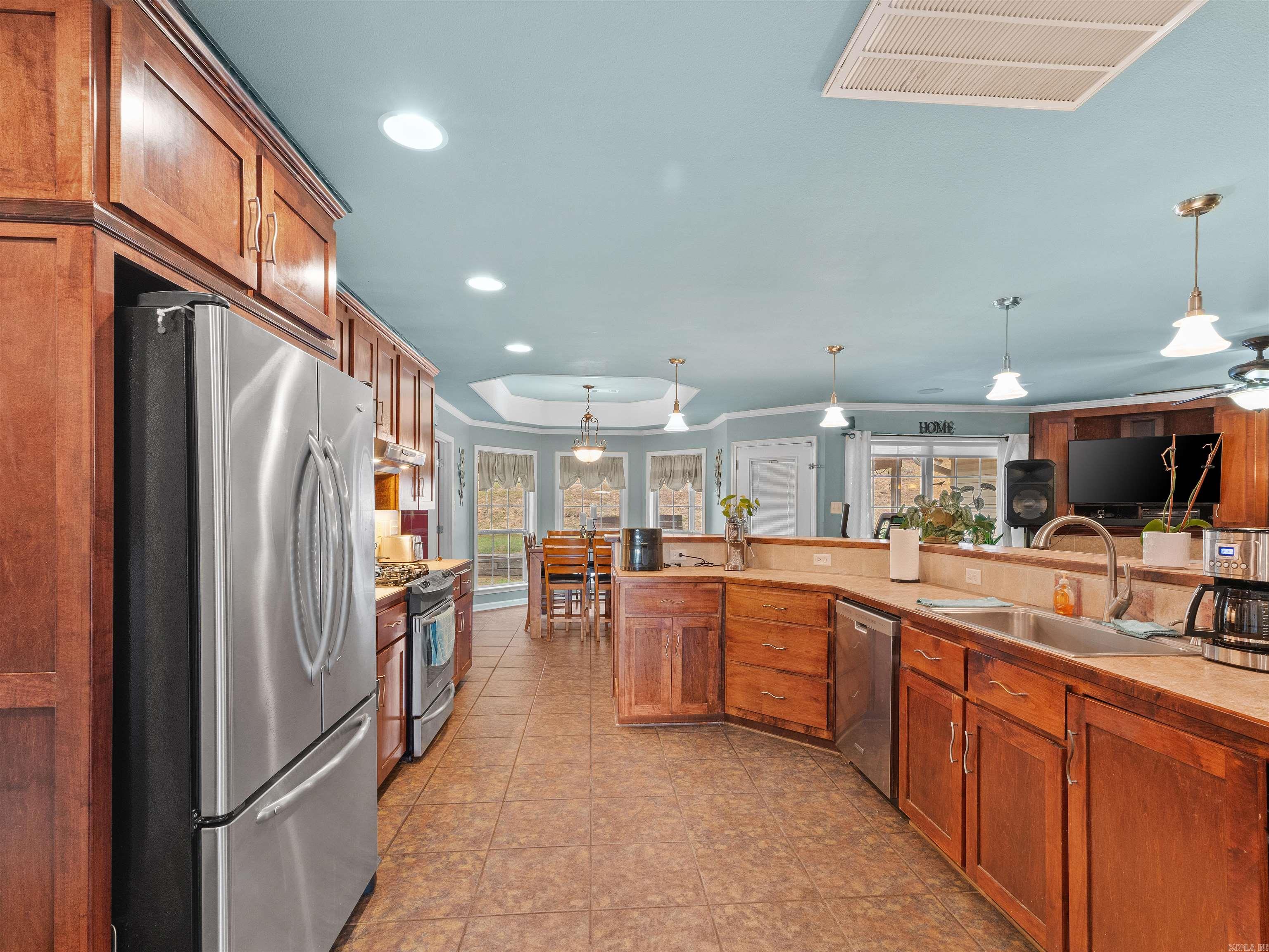 Hidden Lakes - Residential