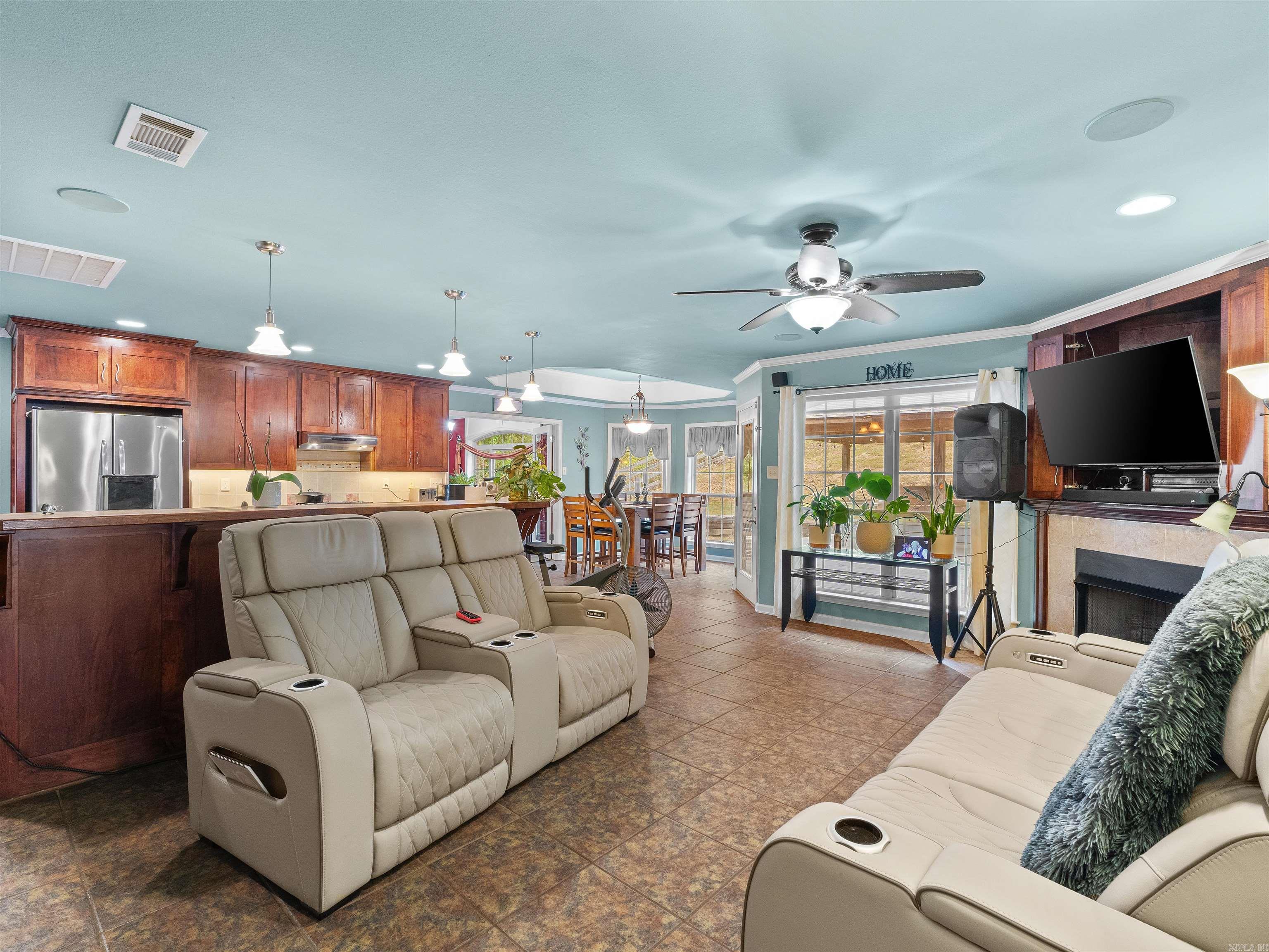 Hidden Lakes - Residential