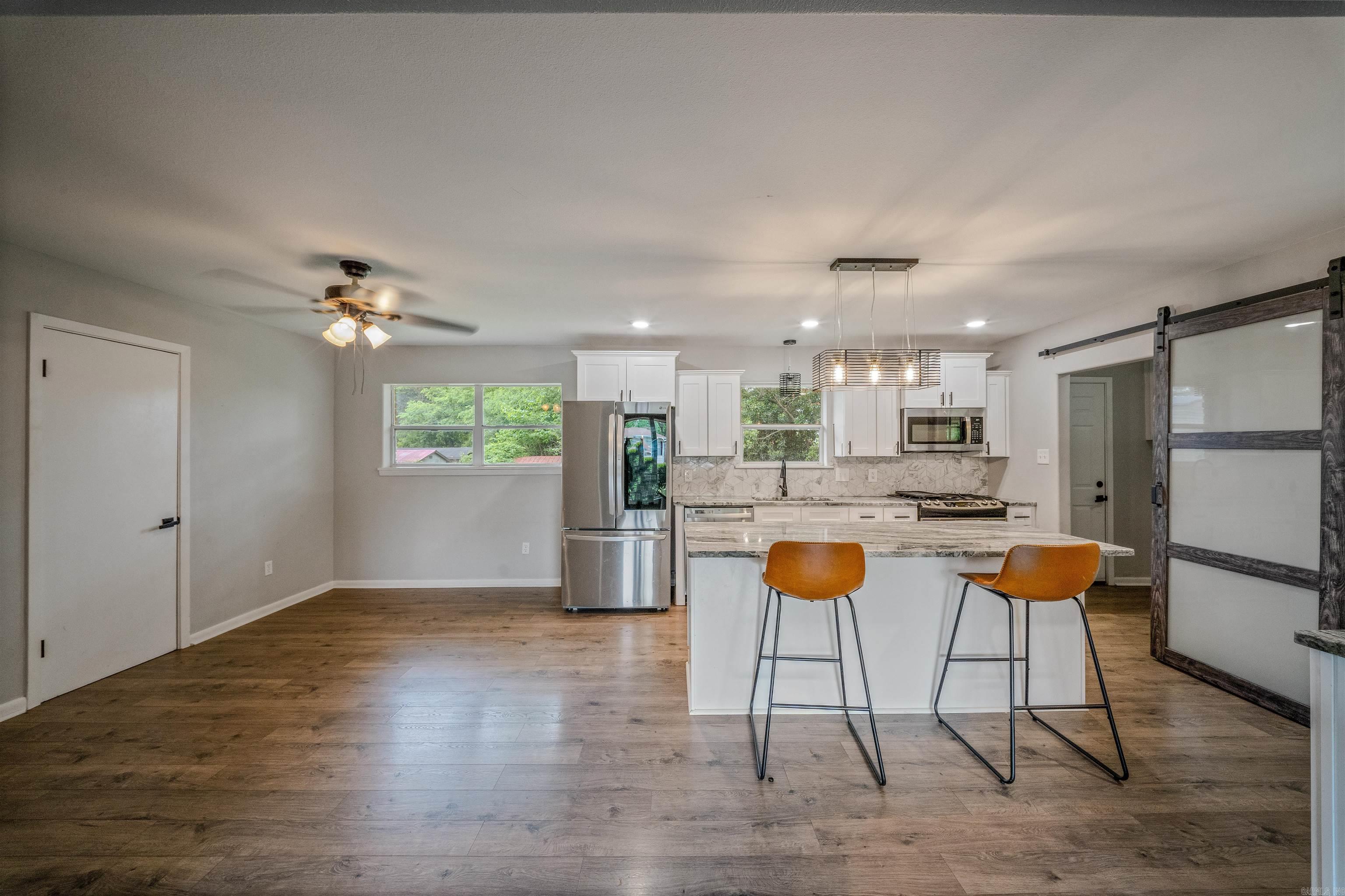 TROUTT - Residential