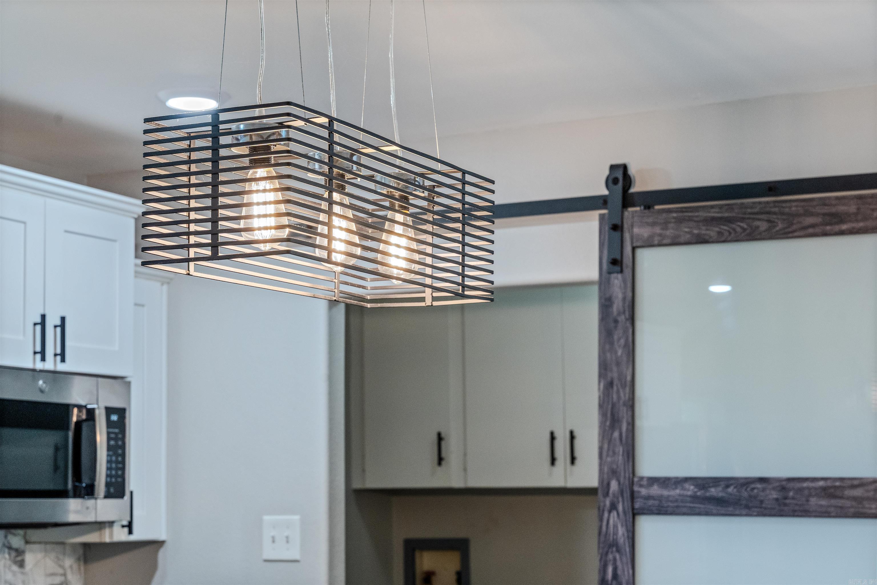 TROUTT - Residential