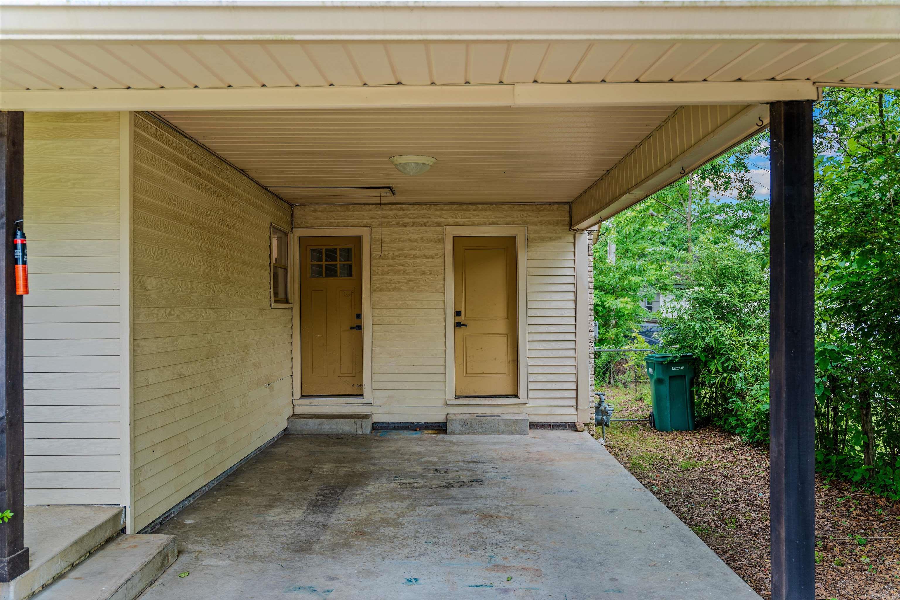 TROUTT - Residential