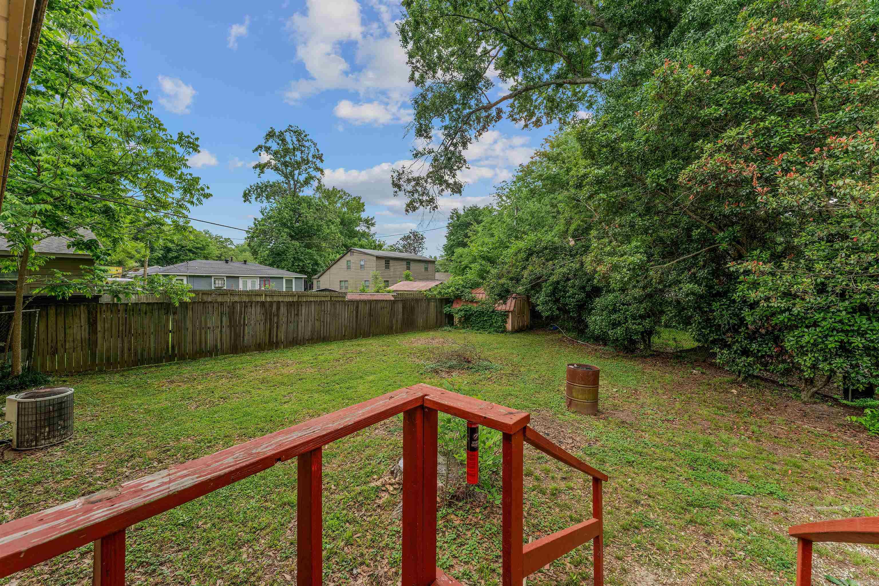 TROUTT - Residential