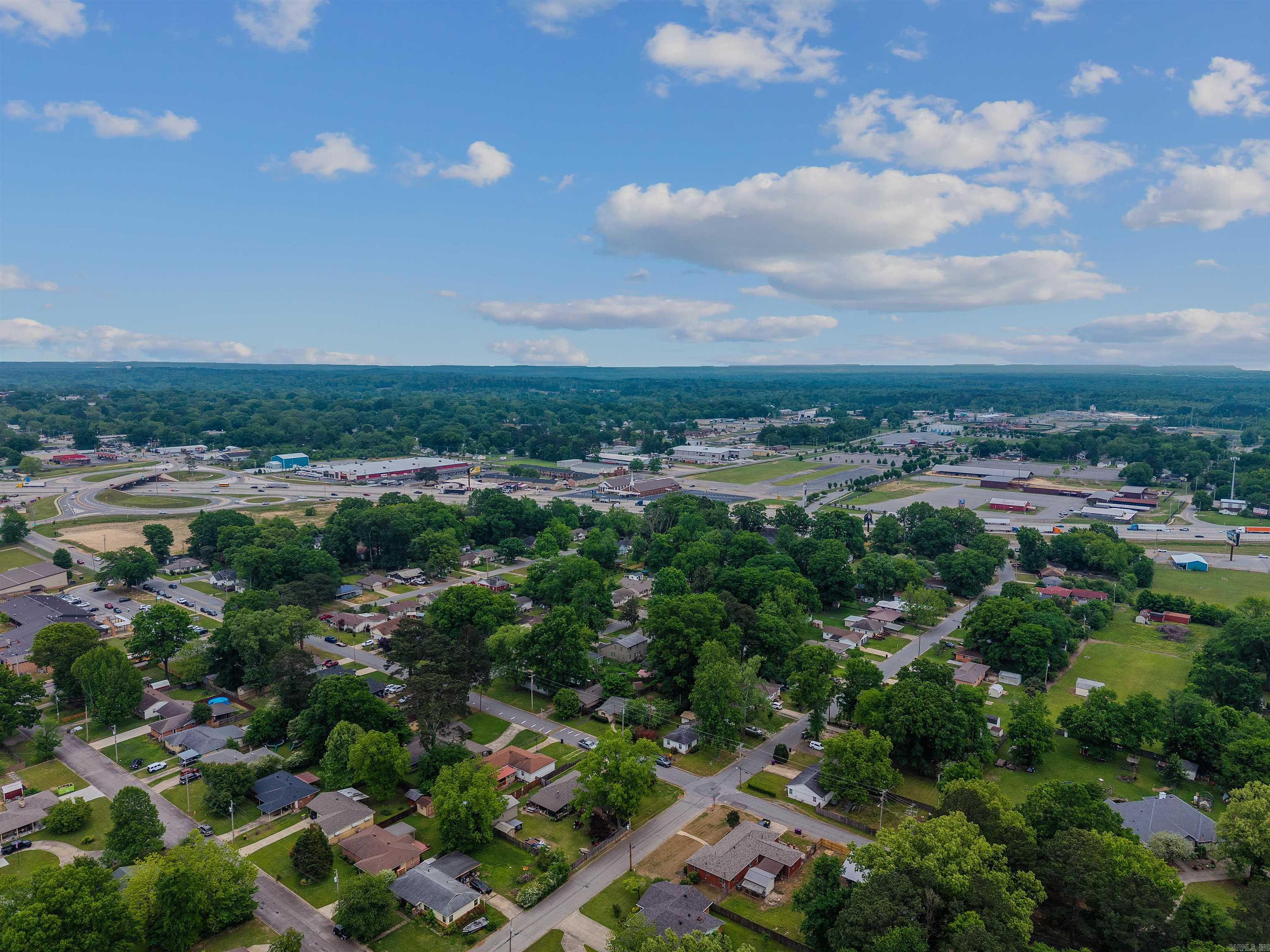 TROUTT - Residential