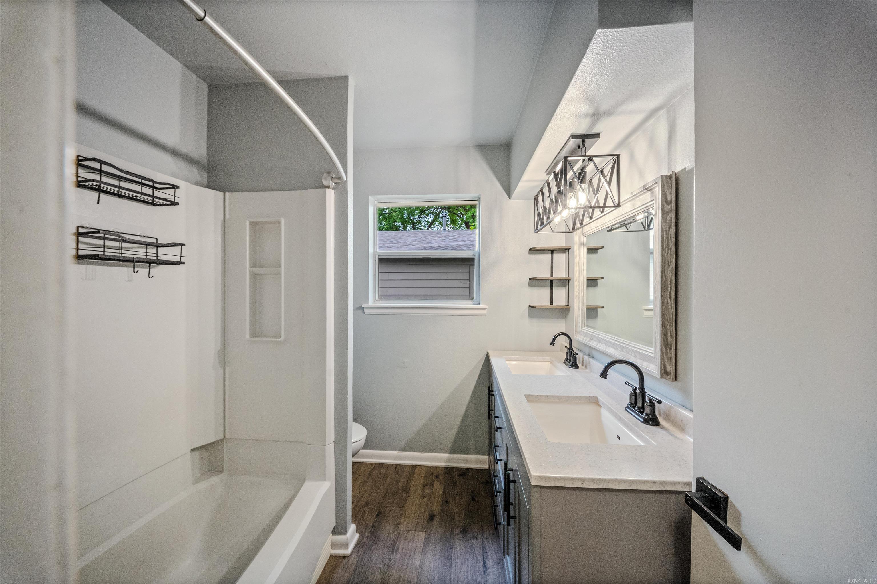 TROUTT - Residential