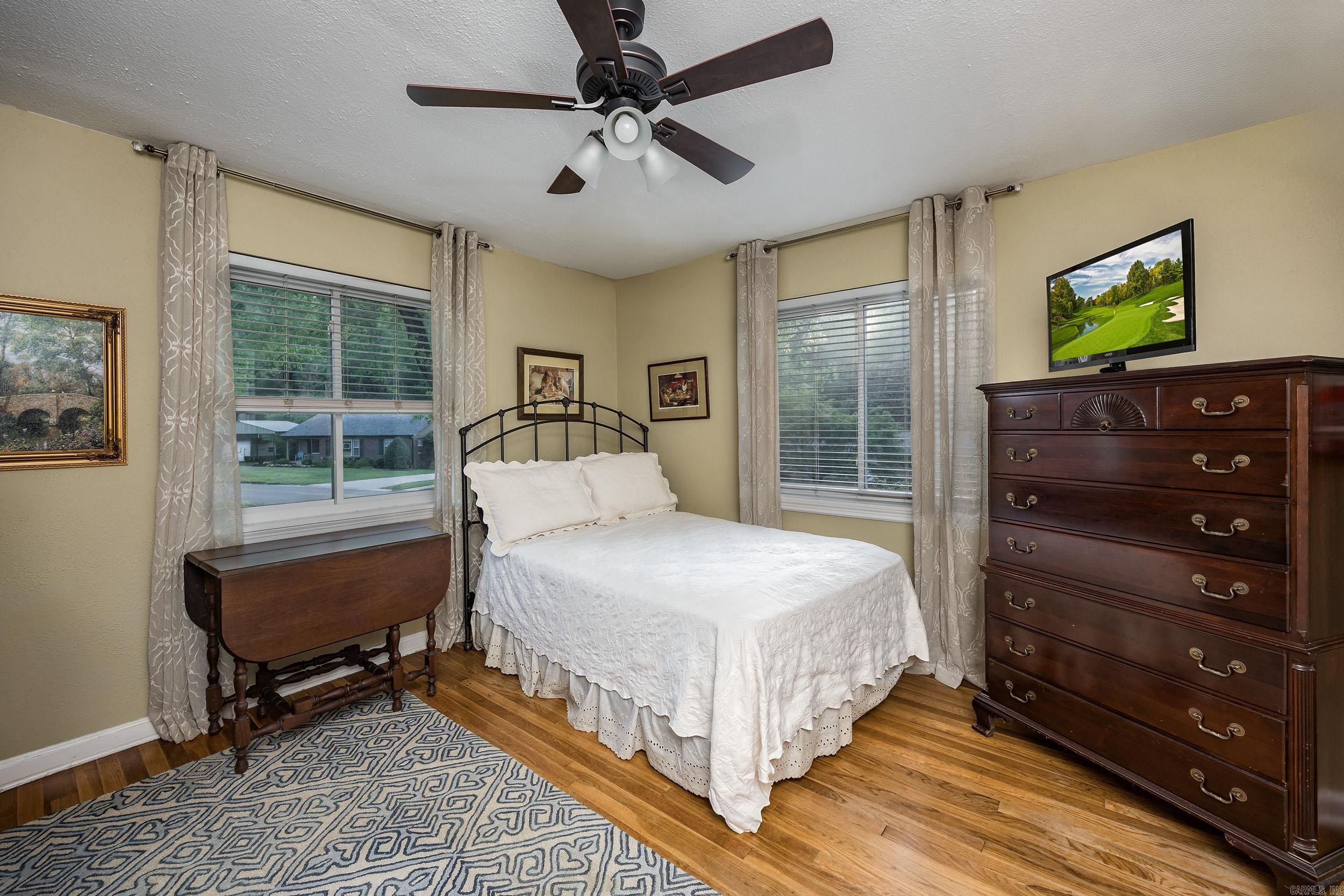 KINGWOOD PLACE - Residential