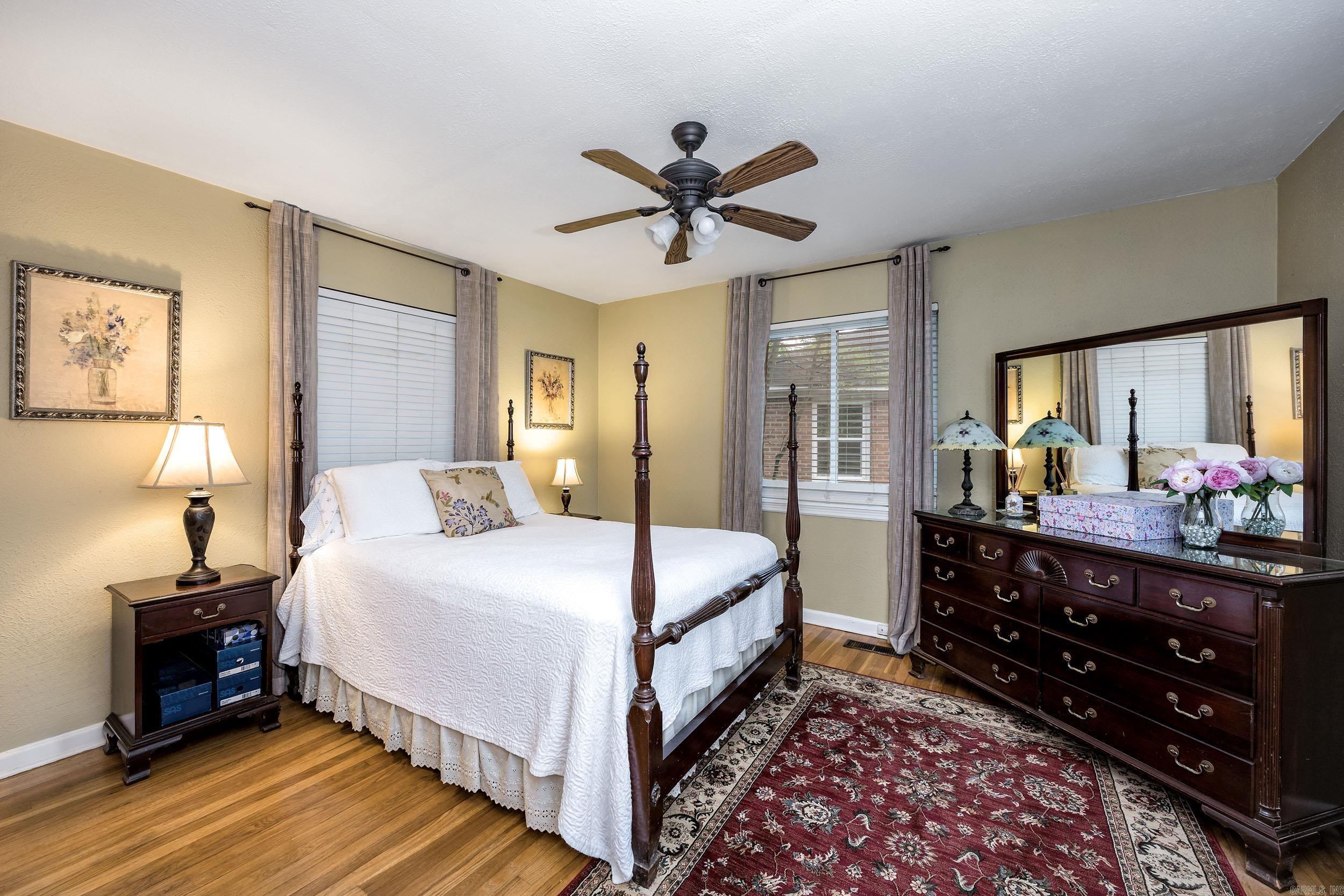 KINGWOOD PLACE - Residential