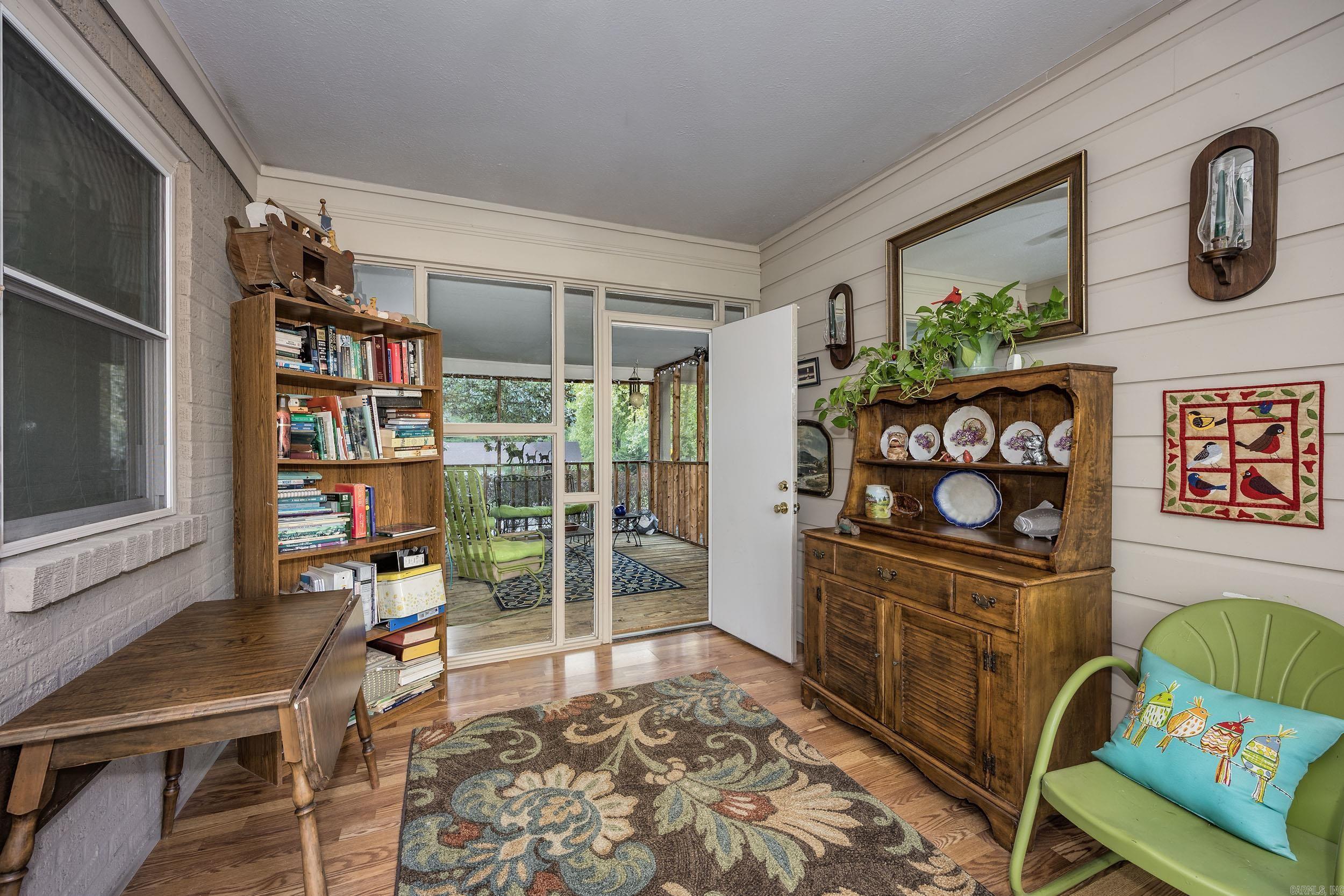 KINGWOOD PLACE - Residential