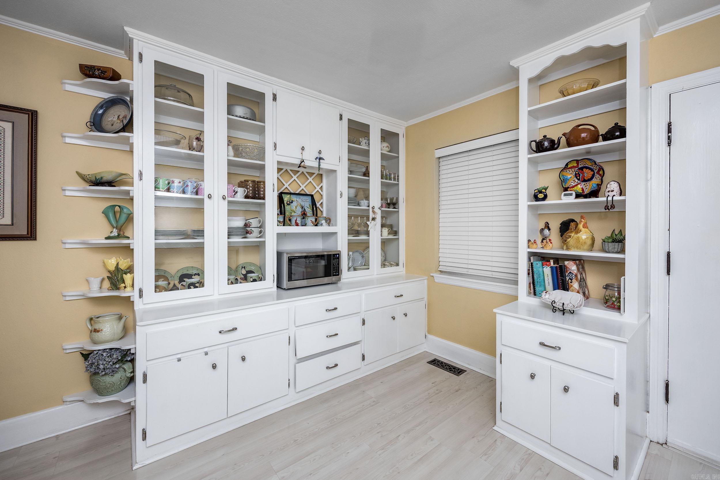 KINGWOOD PLACE - Residential
