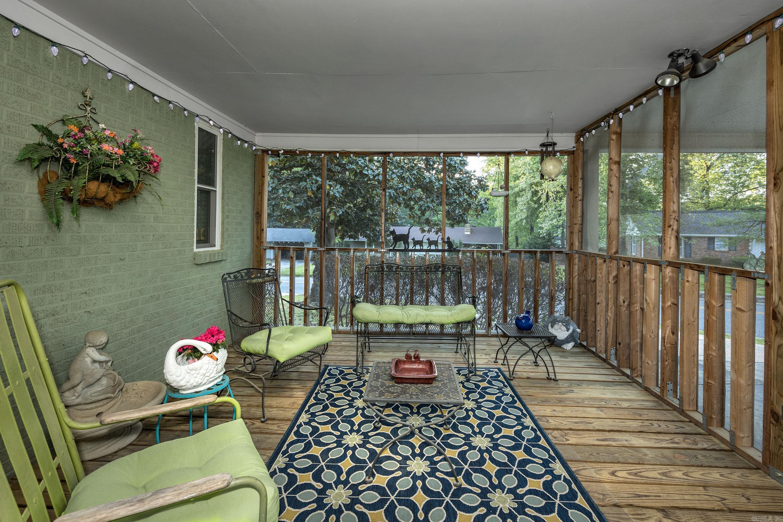 KINGWOOD PLACE - Residential