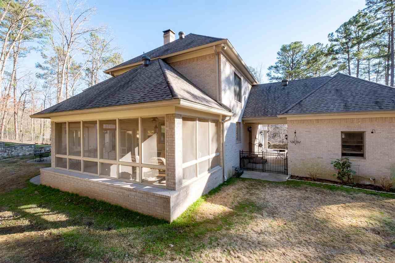 CHENAL DOWNS - Residential