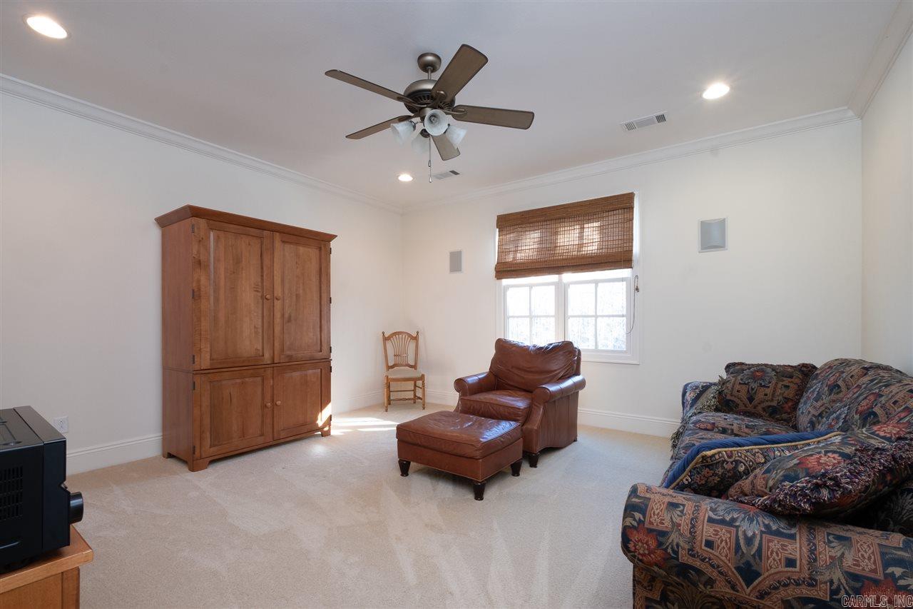 CHENAL DOWNS - Residential