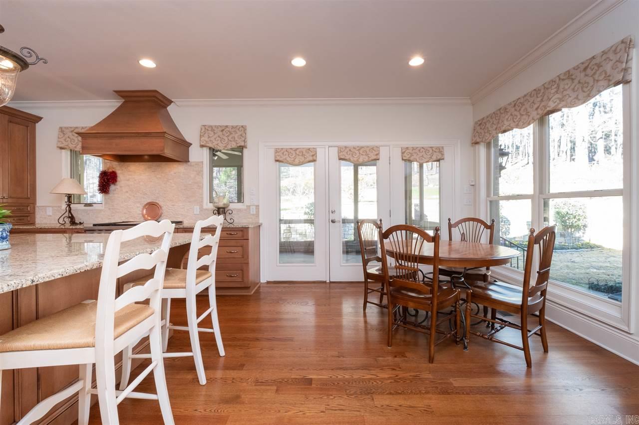 CHENAL DOWNS - Residential