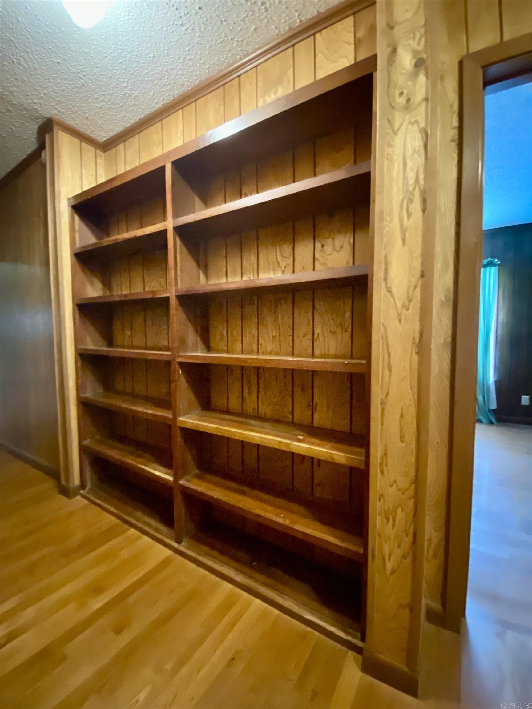 MCKAY AND RUSSO SD FRV - Residential