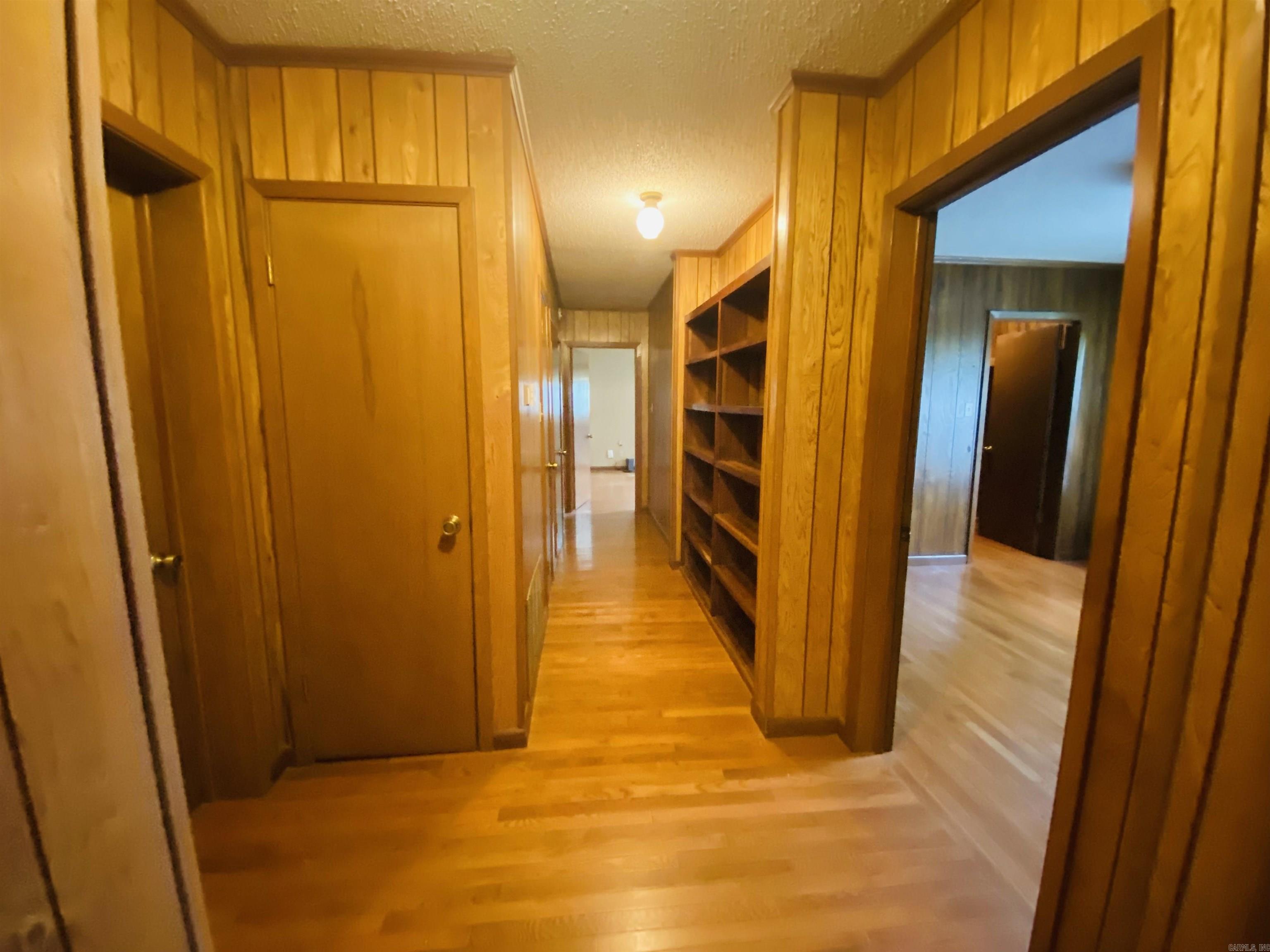 MCKAY AND RUSSO SD FRV - Residential