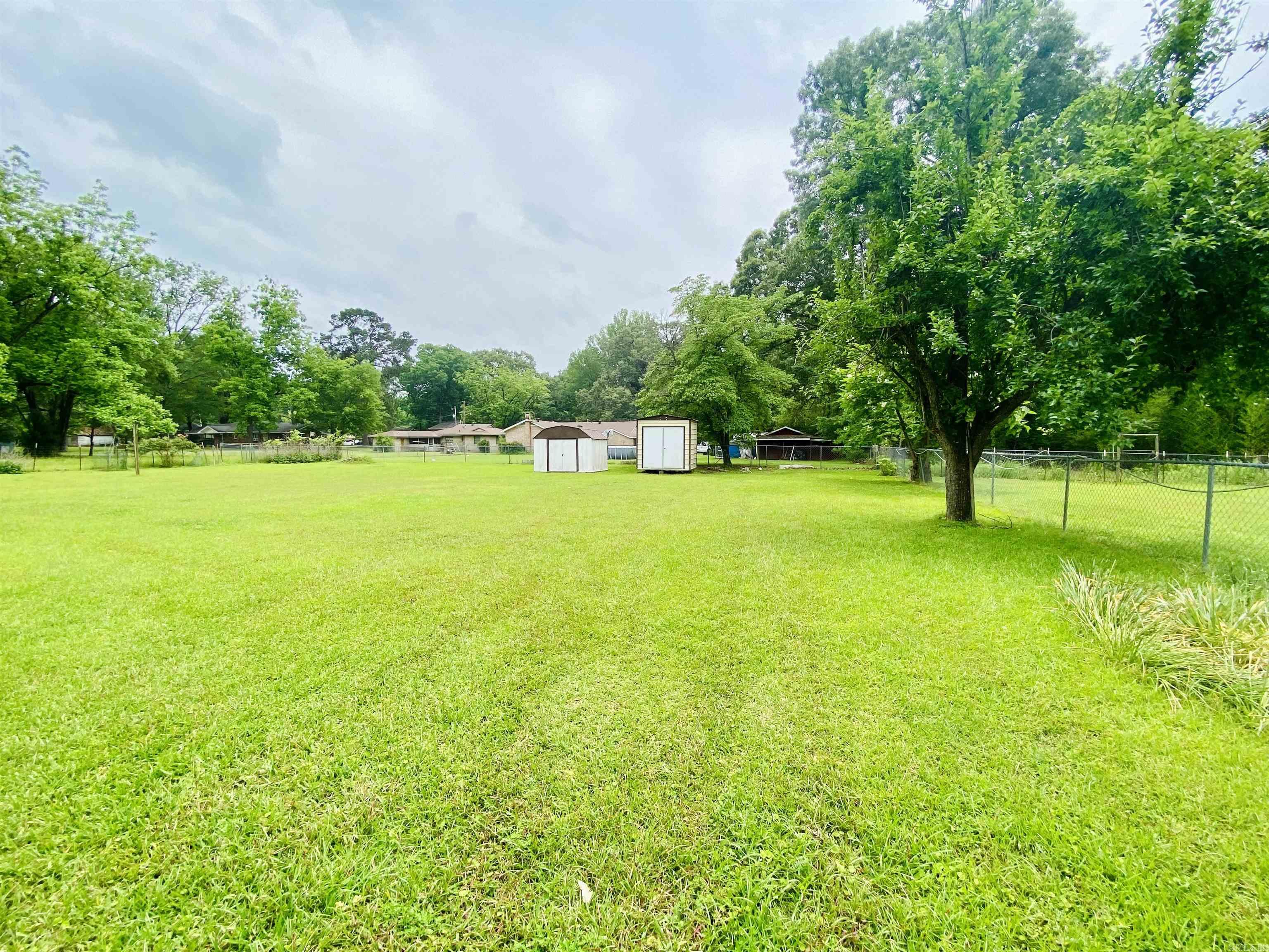 MCKAY AND RUSSO SD FRV - Residential