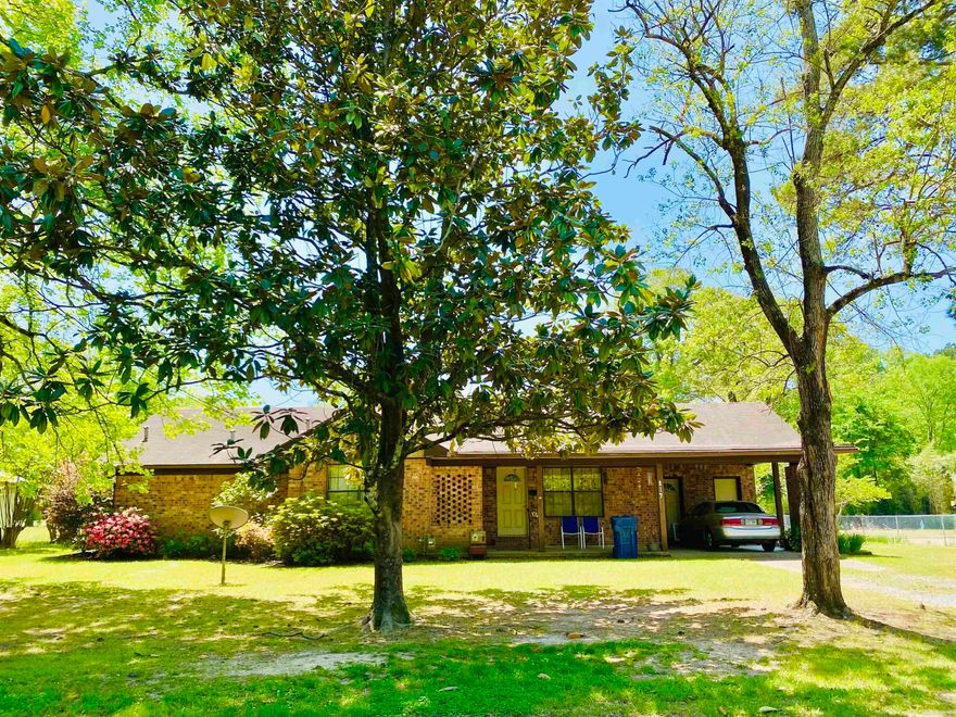 First time buyers, take note! This property is a rare find at a great price!  This 3 bed/2 bath brick home in the Fairview area of Camden awaits your personal touch. The large backyard is perfect for a growing family and even a pet or two. The cozy kitchen showcases a breakfast area and the extra wide hallway has a built-in bookcase. This well-maintained home is ready for a new owner.