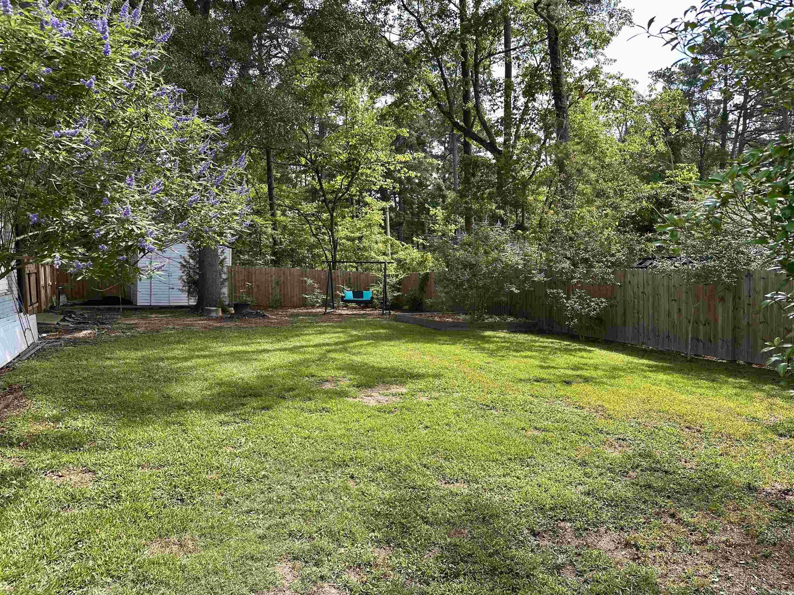 WOODLAND HILLS  # 4 - Residential