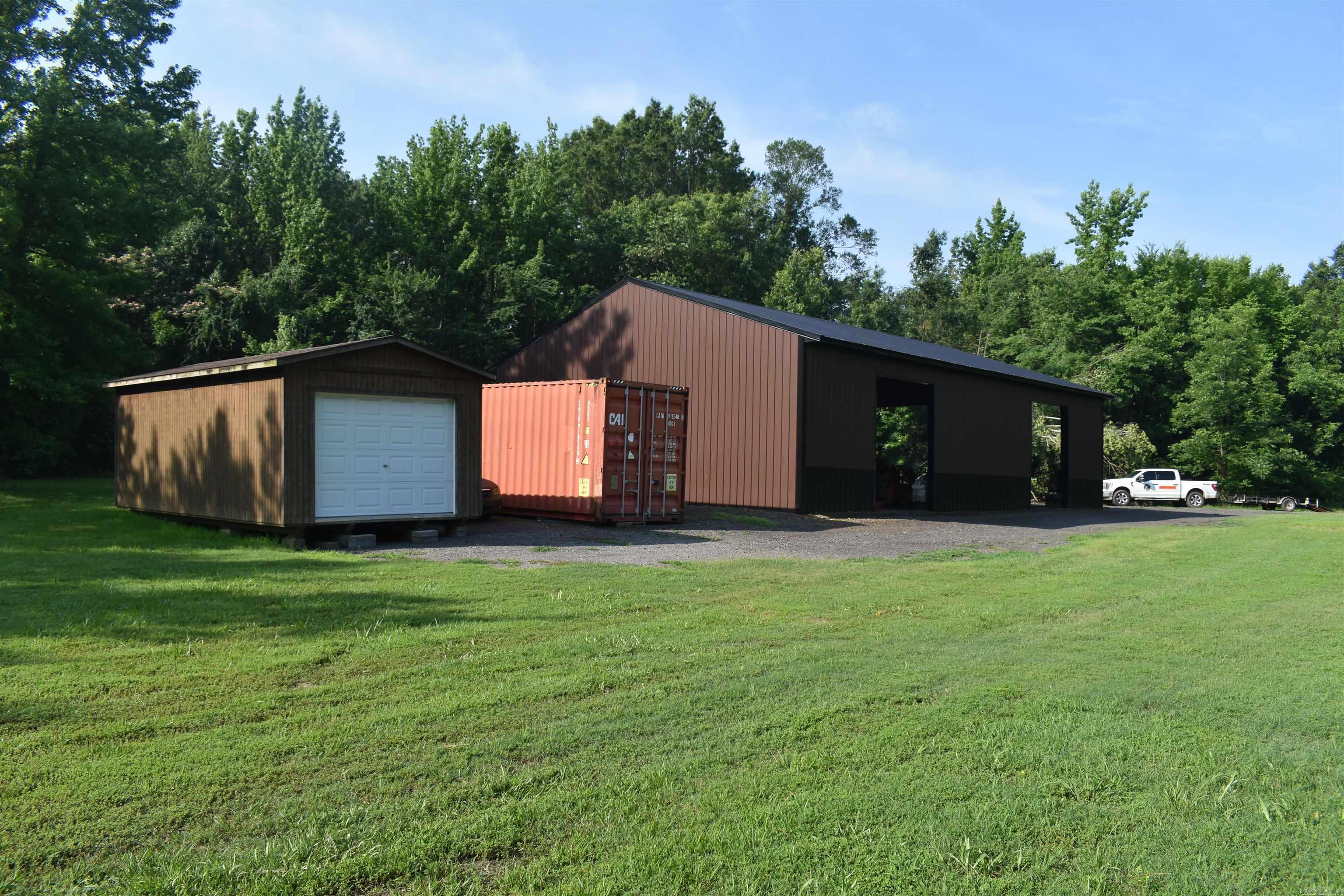 Metes & Bounds - Land