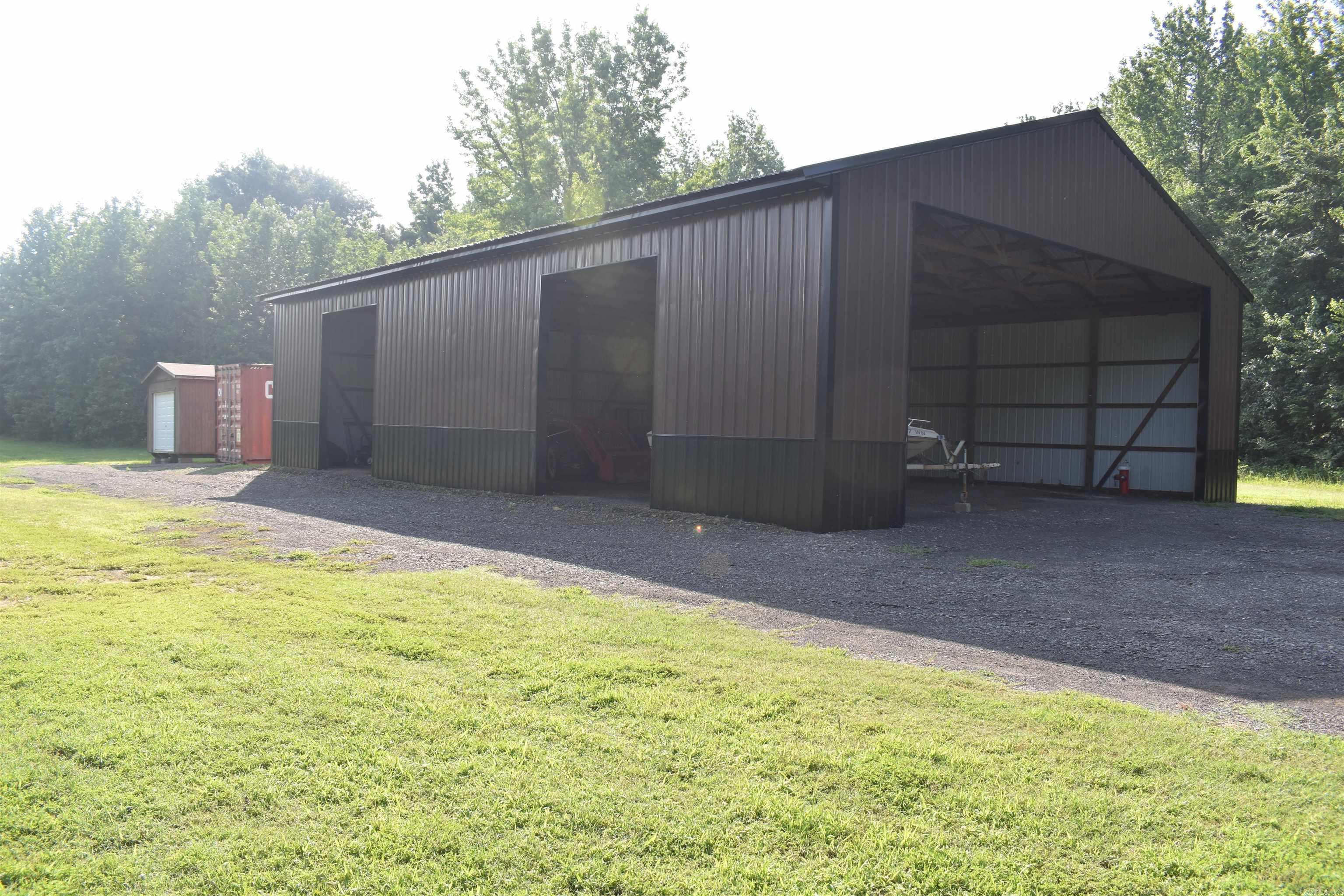 Metes & Bounds - Land