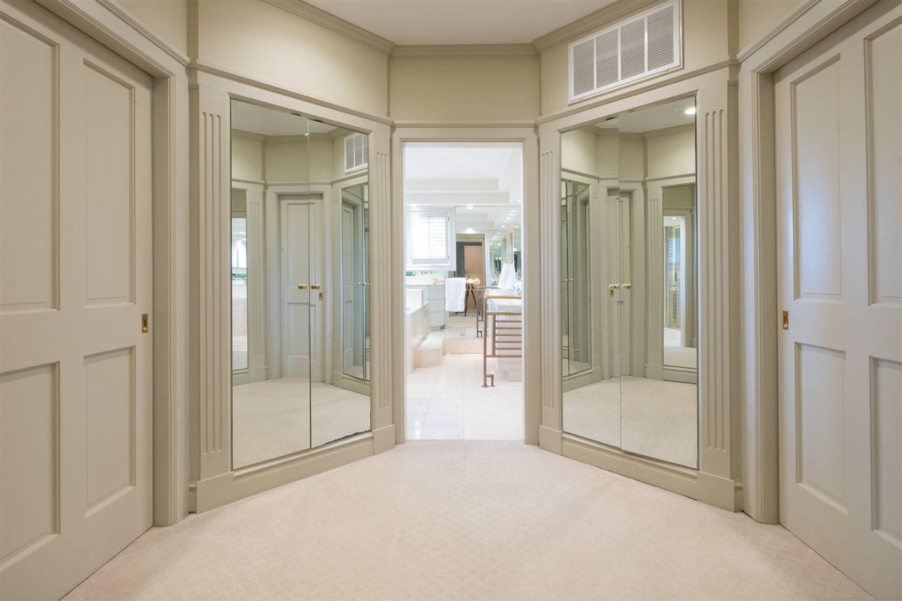 RIVERVIEW POINT - Residential