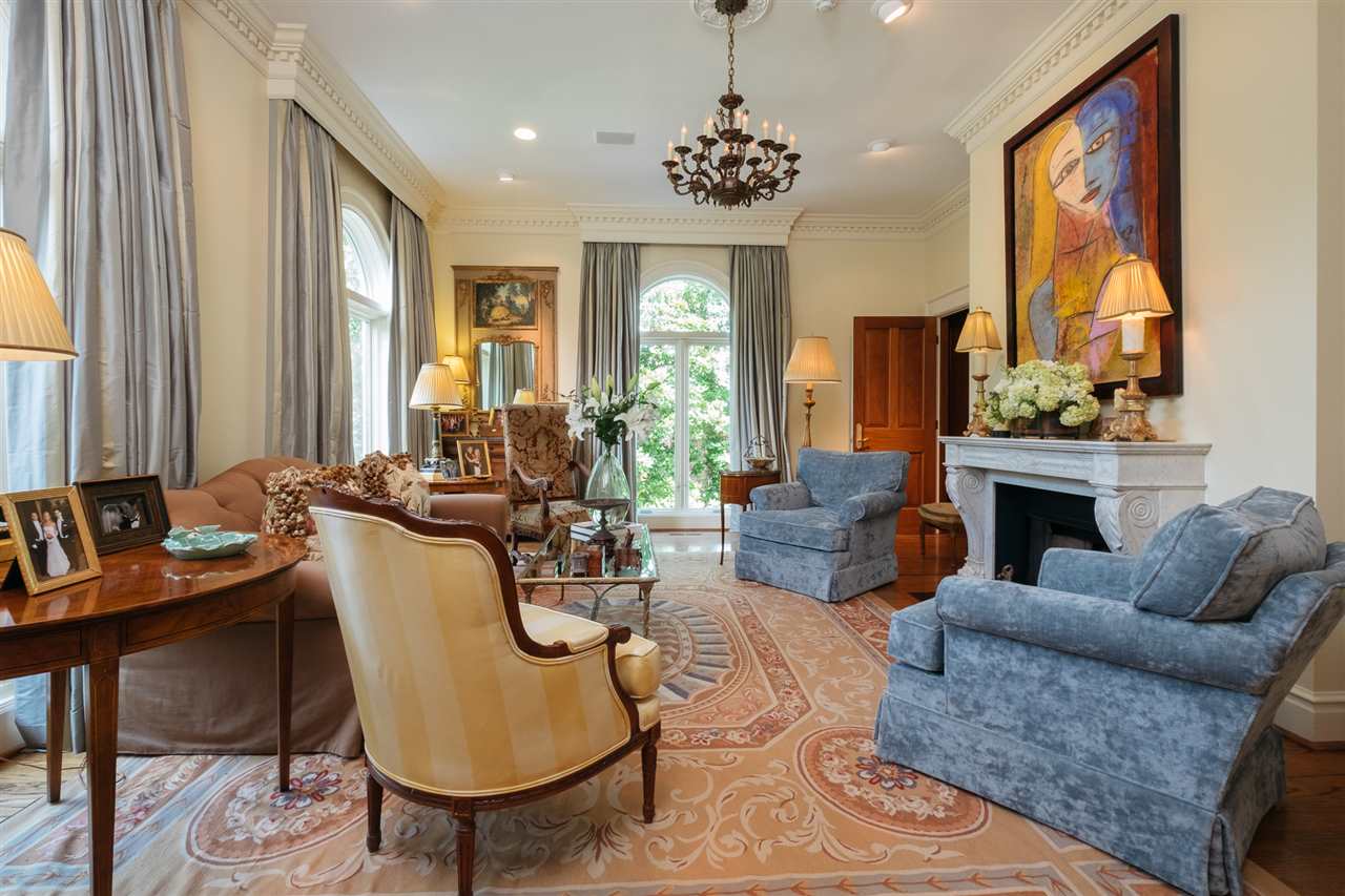 RIVERVIEW POINT - Residential