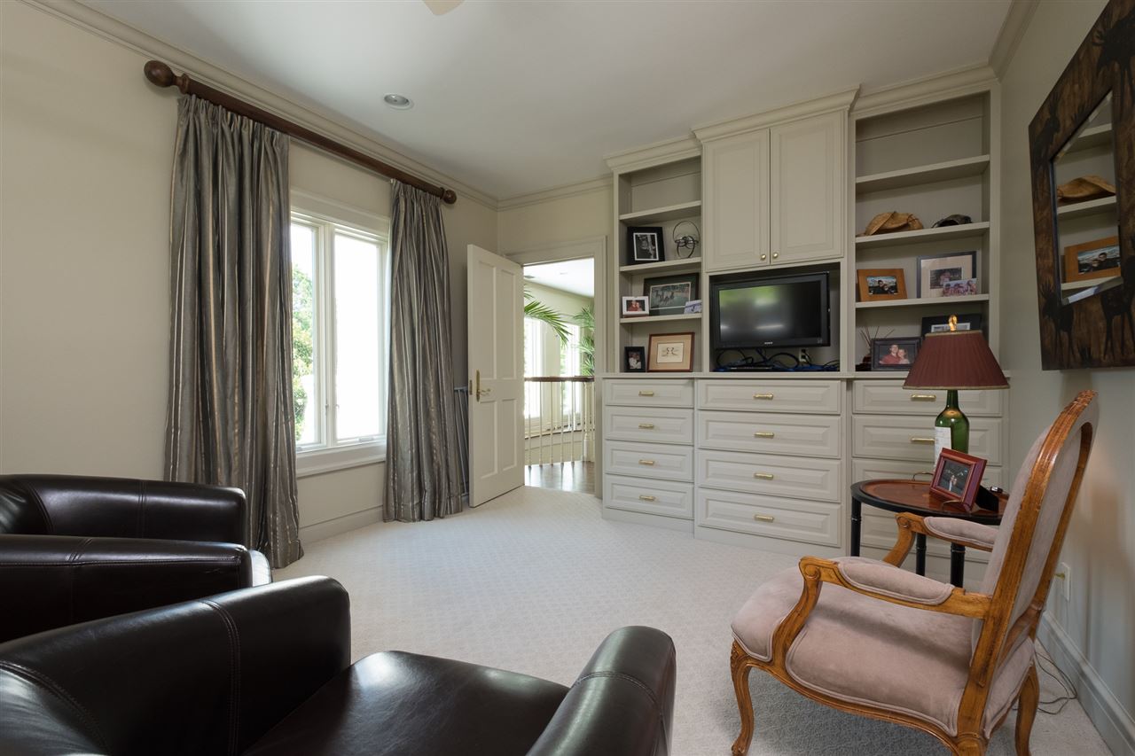 RIVERVIEW POINT - Residential