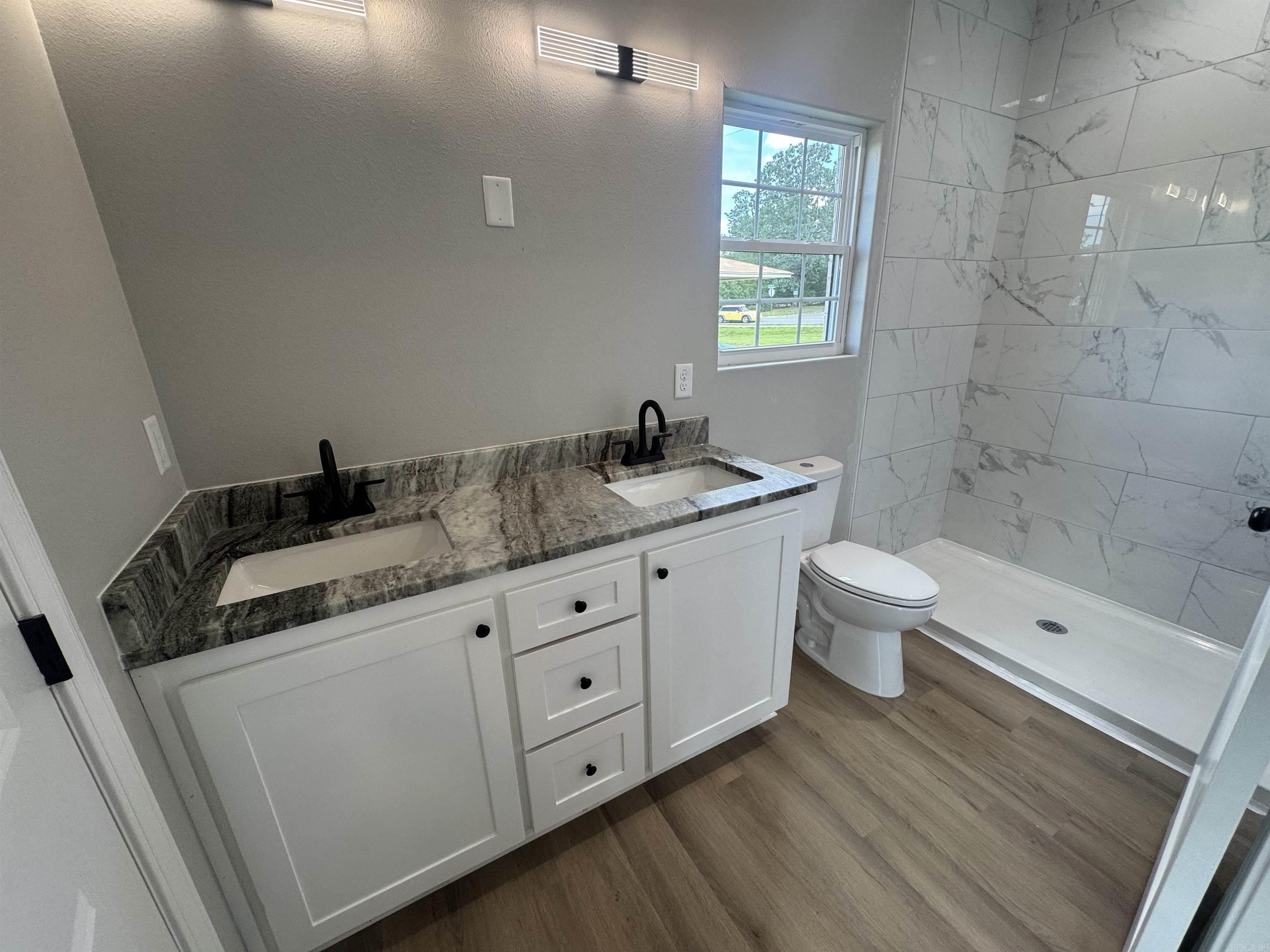 Lippincotts - Residential