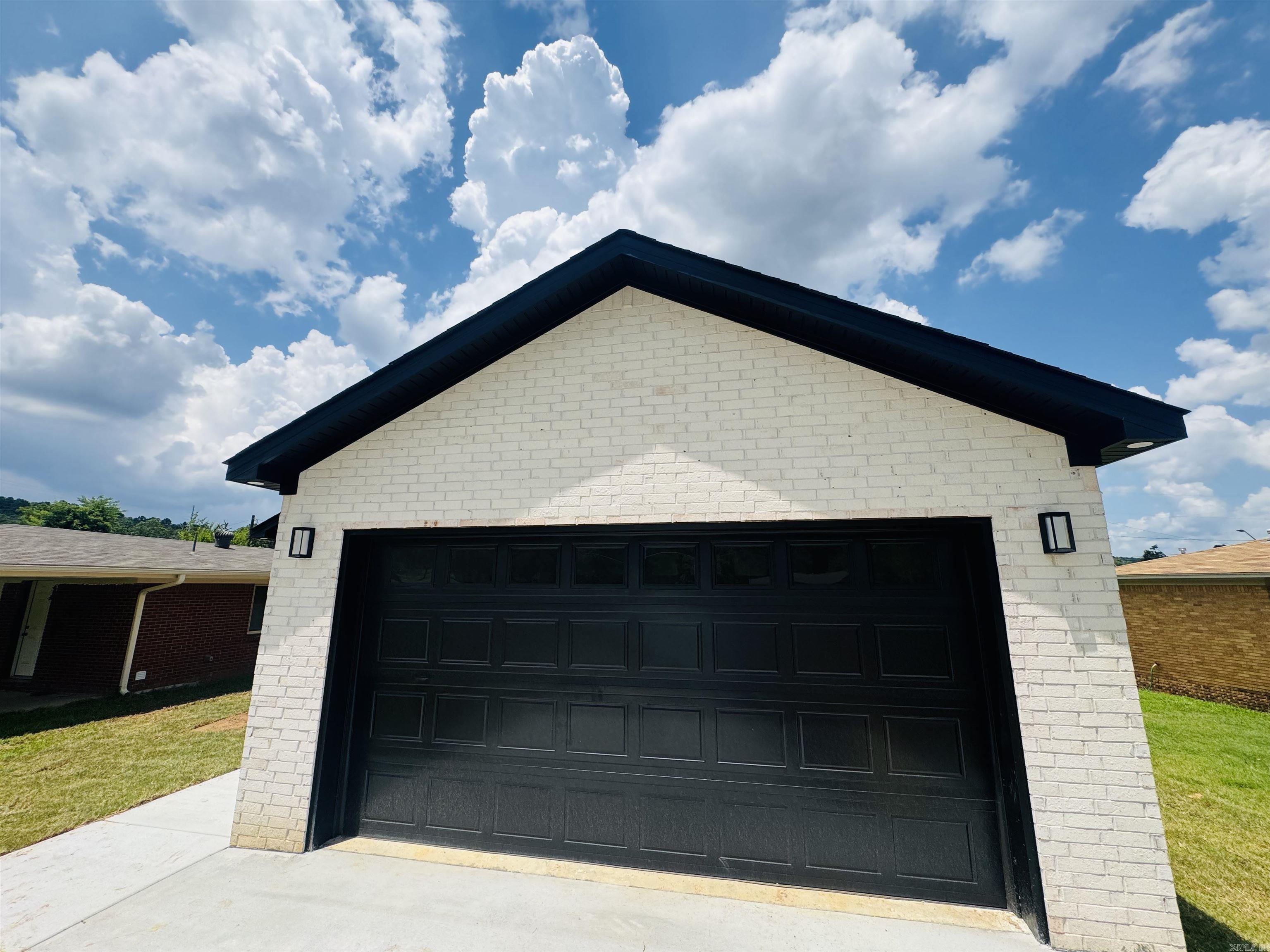 Lippincotts - Residential