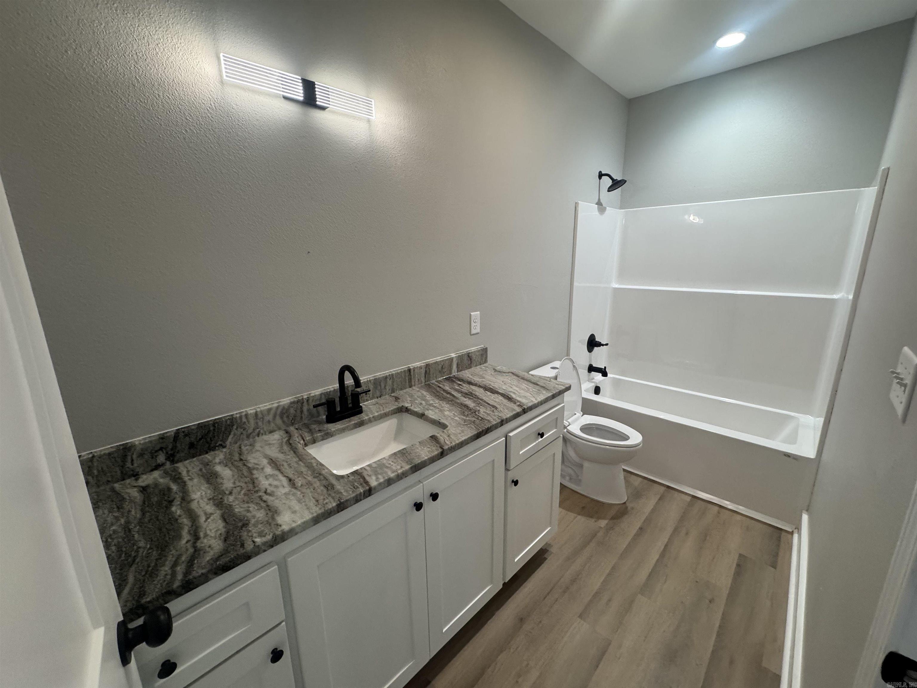 Lippincotts - Residential