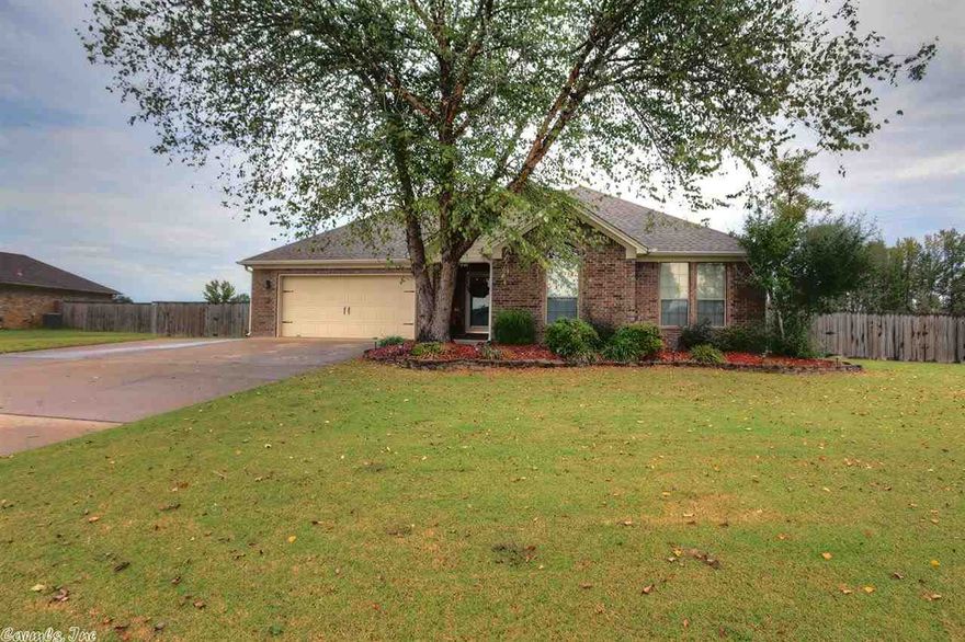 Pristine! Don't miss this beautiful home in Quail Hollow on .50 acres! Recent updates include a REFRESHING above ground pool with 400 sq. ft. deck! NEW HVAC installed in 2012-13, outside unit 2011. NEW light fixtures and faucets throughout. BRAND NEW water heater. Extra landscaping helps tie this adorable home in a bow! Come see for yourself! This home also features a storm shelter and extra high ceilings. Agents see remarks.