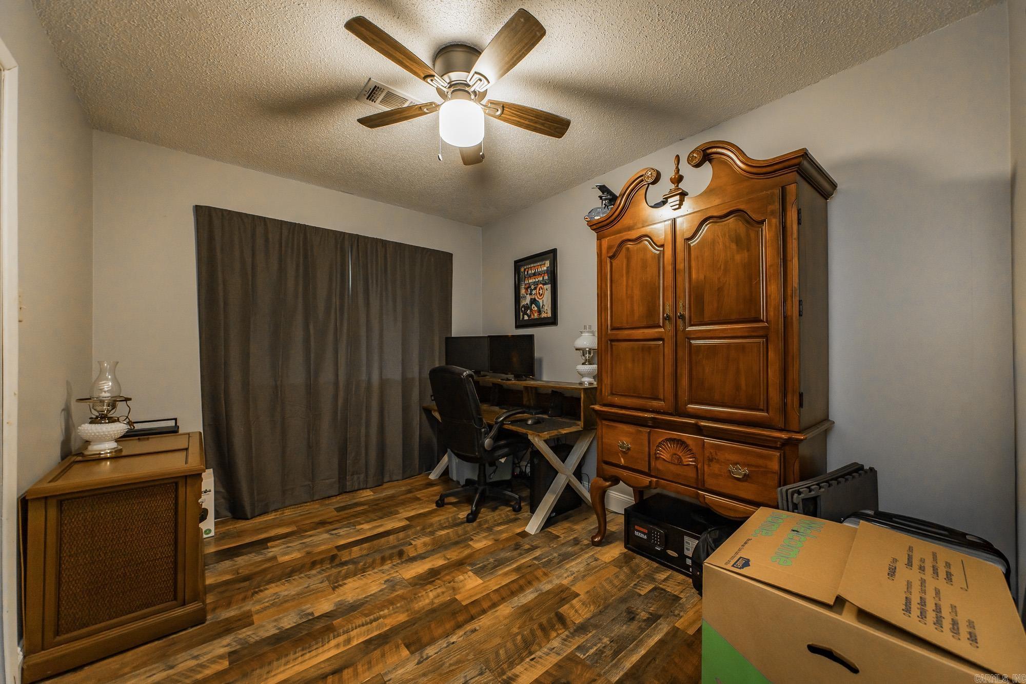 SOUTHSIDE HARDWARE - Residential