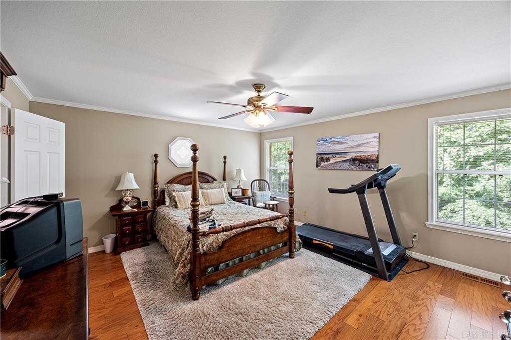 HICKORY HILLS - Residential
