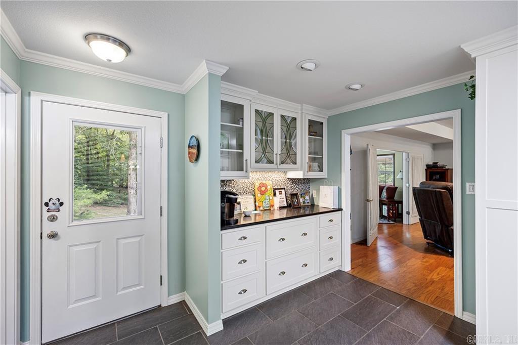 HICKORY HILLS - Residential