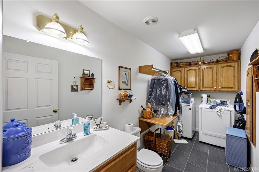 HICKORY HILLS - Residential