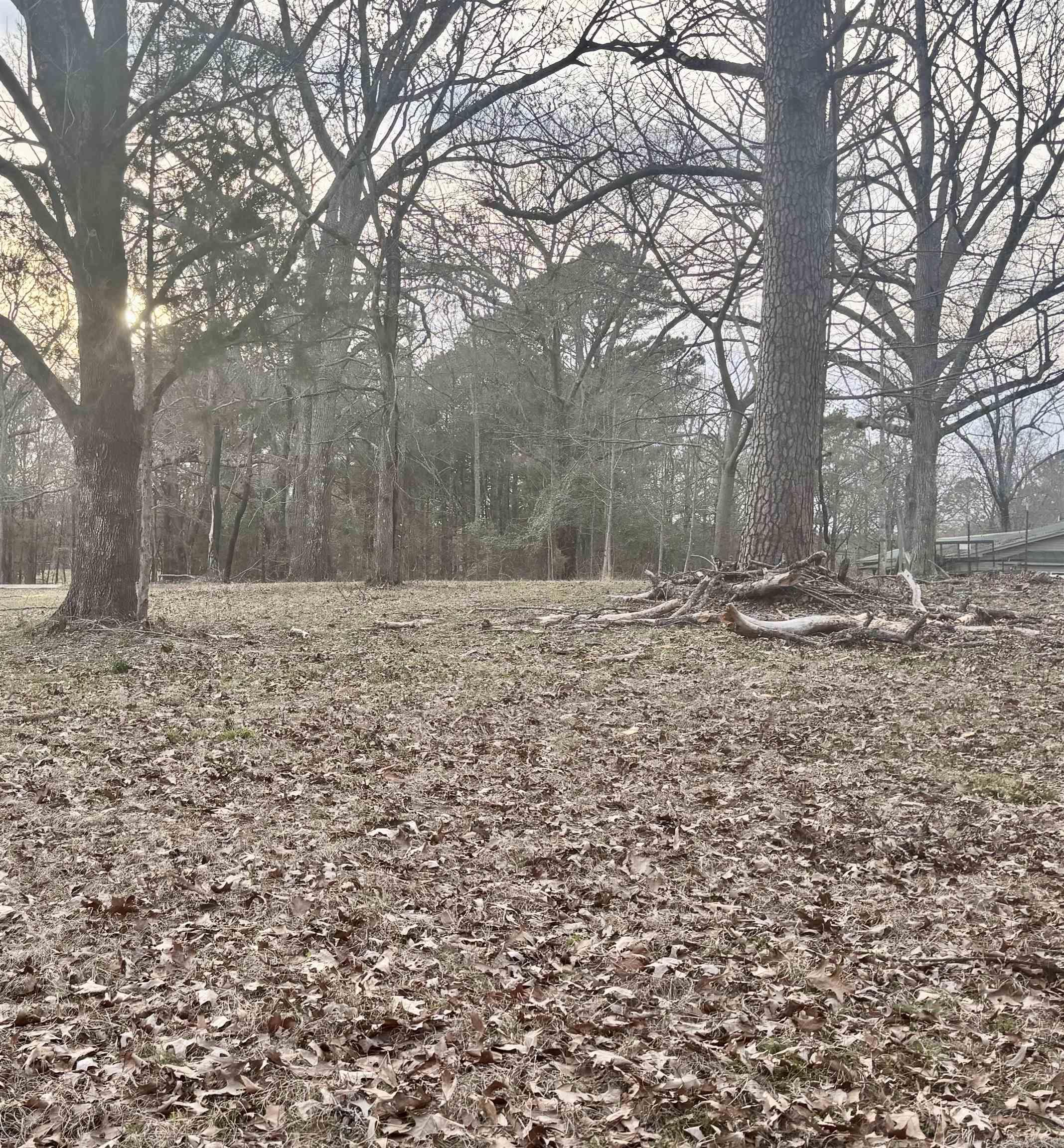 D & M Estates - Land