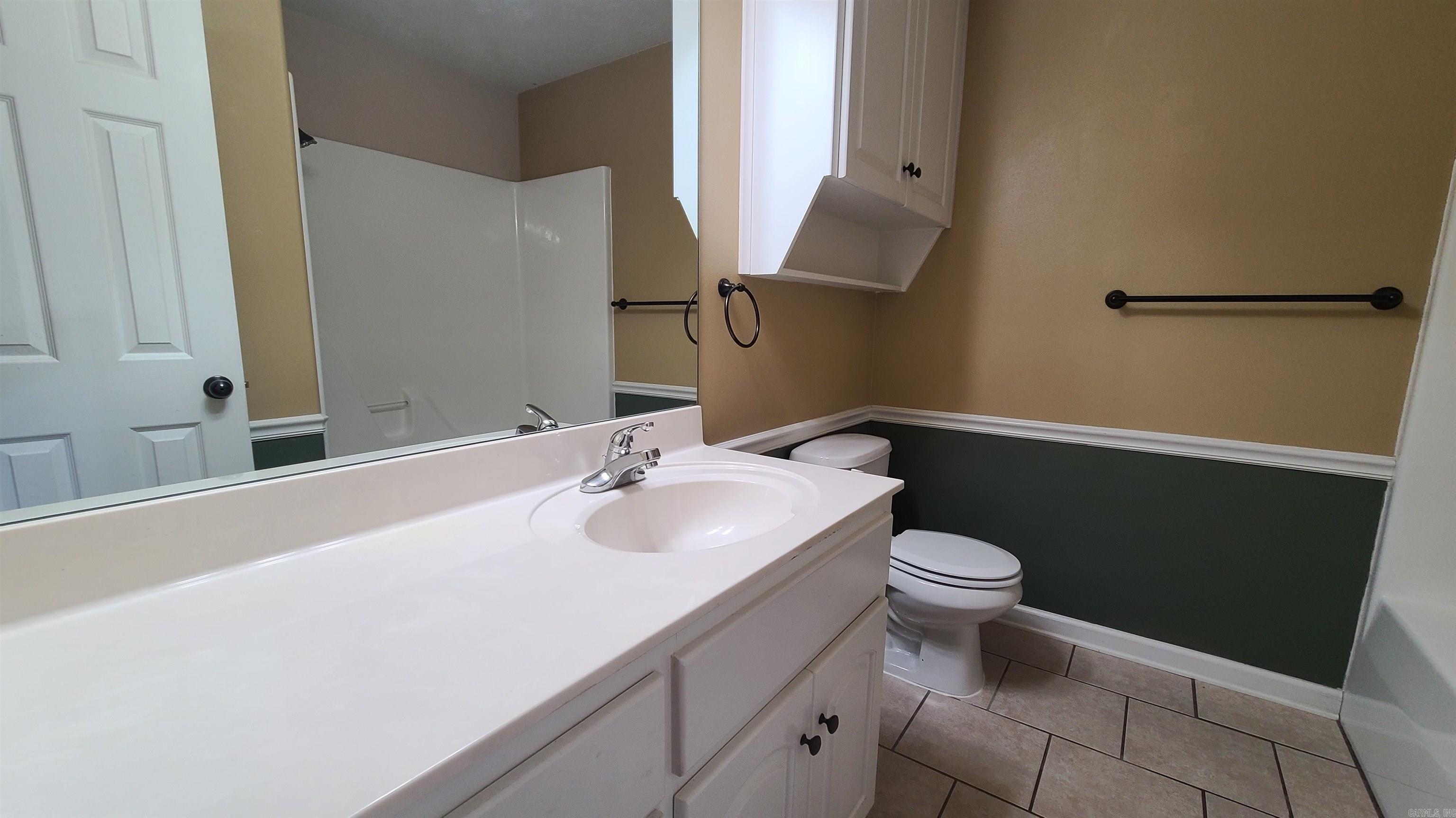 Stonehedge Place II - Residential Lease