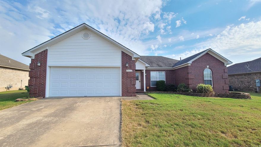 NON- Smoking 3 bedroom 2 bath house in Cabot. This newer home has laminate flooring in the living room, fenced yard, and gas fireplace. The kitchen is furnished with a stainless steel appliances fridge, dishwasher, range and microwave. Also included is blinds throughout, ceiling fans, carpet and ceramic tile floors, a separate dining area, a jetted tub, walkin closet, washer & electric dryer in a separate utility room, fenced back yard, patio, attic storage, & 2 car garage. Pets may be considered.