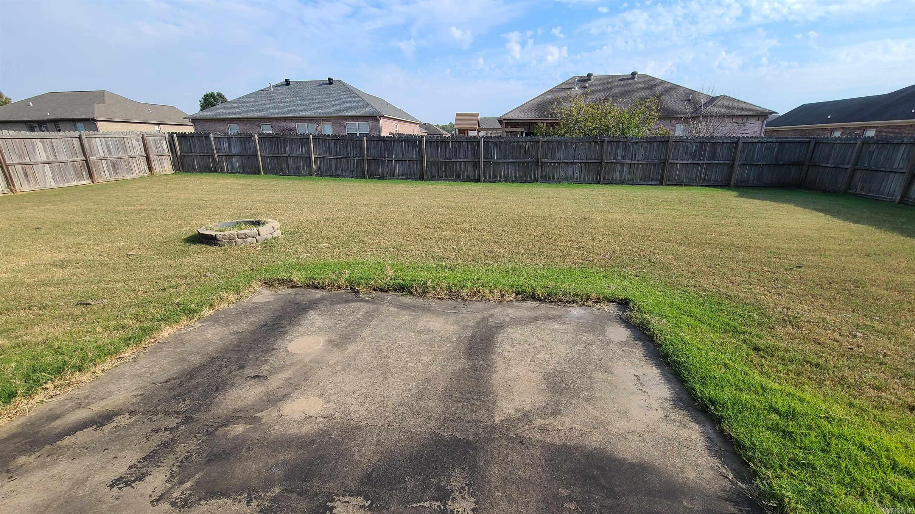 Stonehedge Place II - Residential Lease