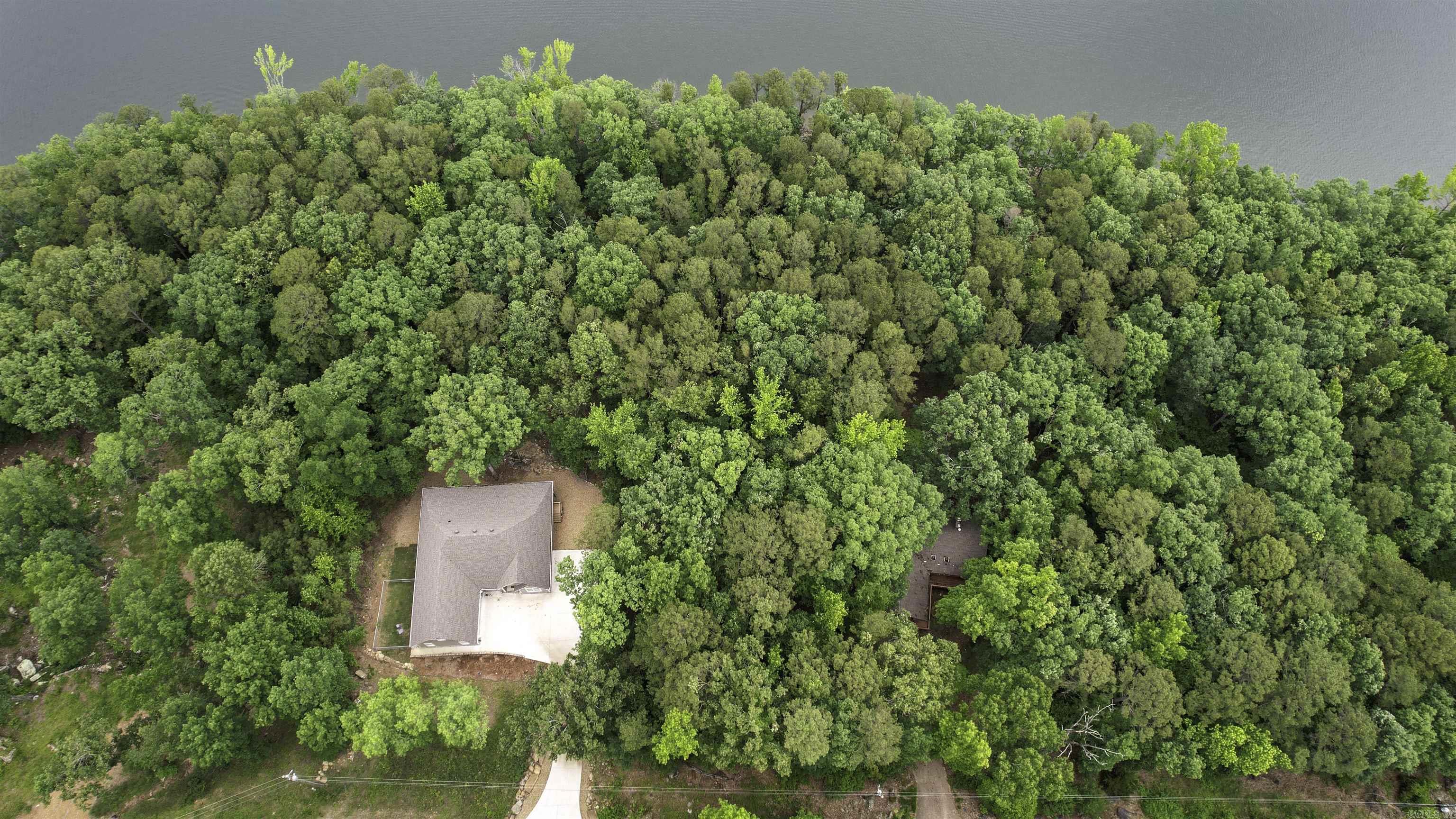 Mystic Isle - Land